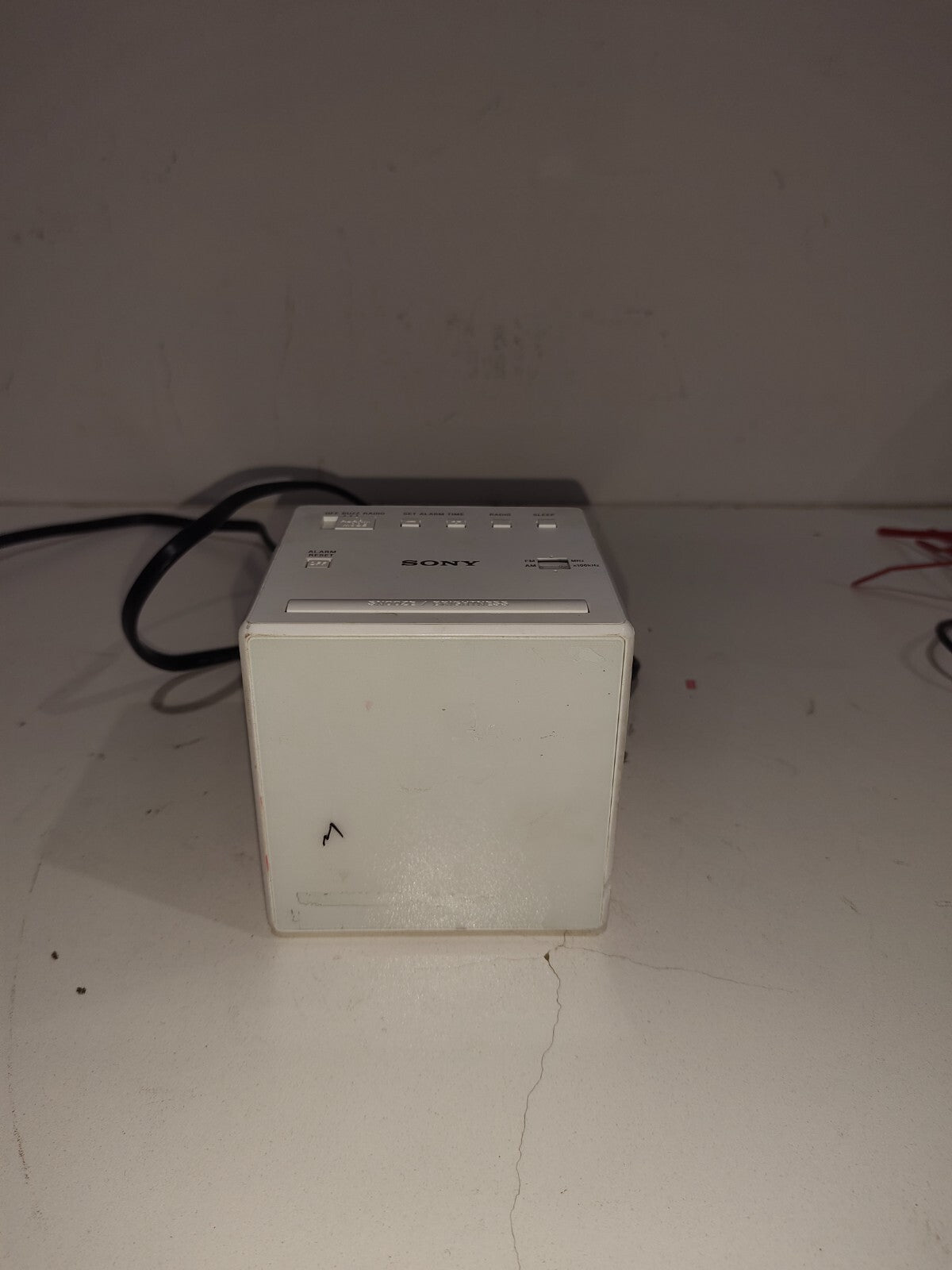 Sony ICF-C1 FM/AM Clock Radio White
