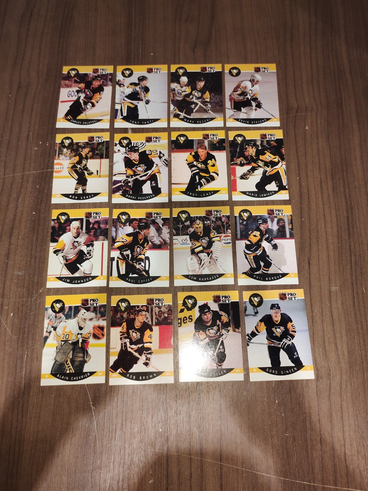 Rare Collectible NHL - Pittsburgh Penguins Cards PRO-SET - Set of 16 Cards