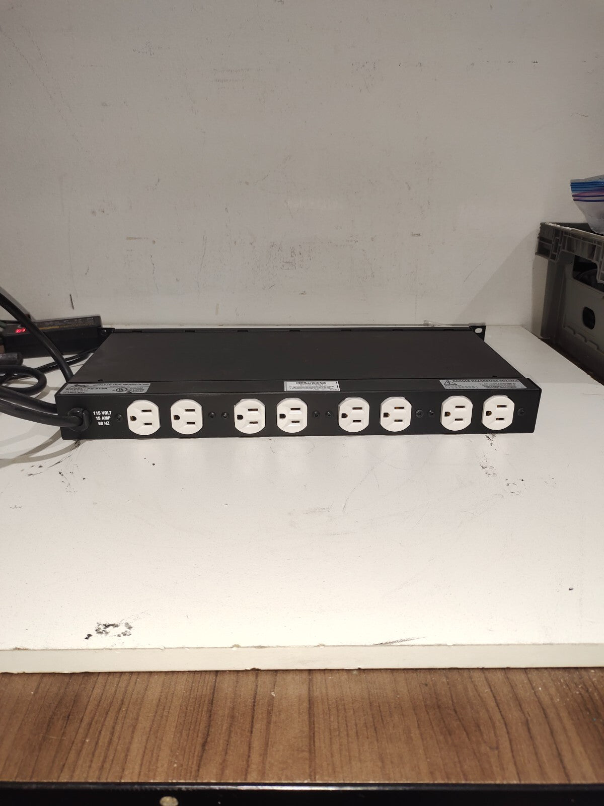Middle Atlantic Products PD-915R Rack Power Distribution Panel 9 Outlet 115V 15A