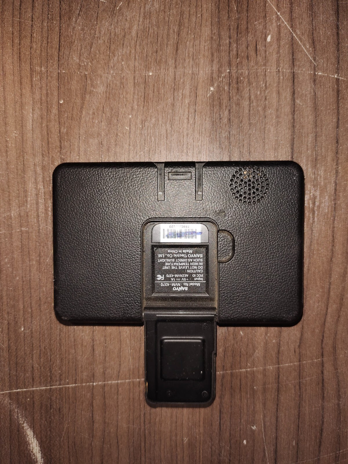 Sanyo Easy Street NVM-4370 Automotive GPS Bluetooth Unit