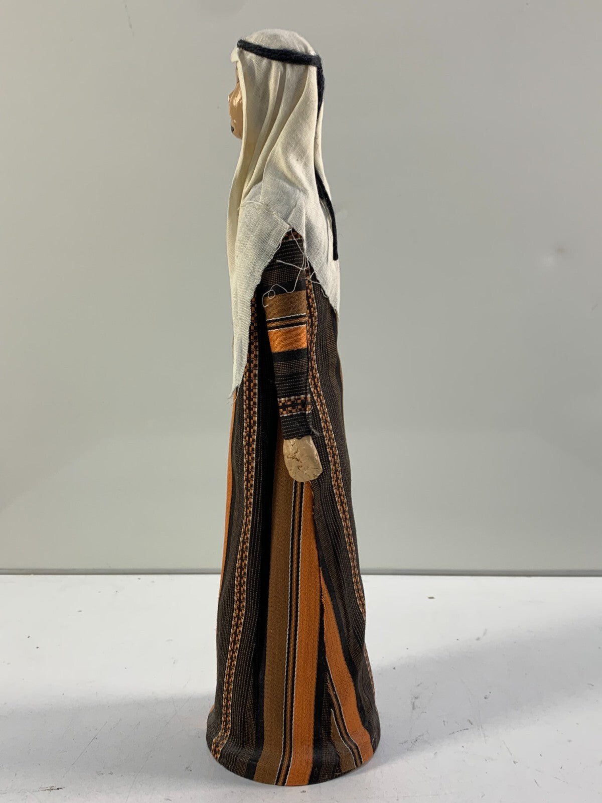 Vintage Arab Middle Eastern Doll In Traditional Outfit