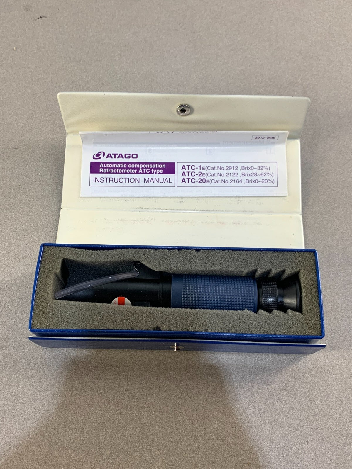 Atago Hand Refractometer Automatic ATC - 1E Brix 0~32% Made In Japan