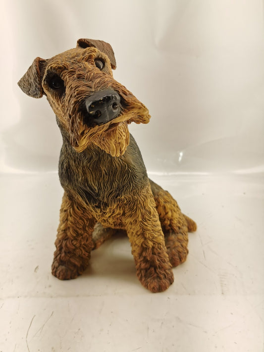 1985 Vintage Airedale Sitting