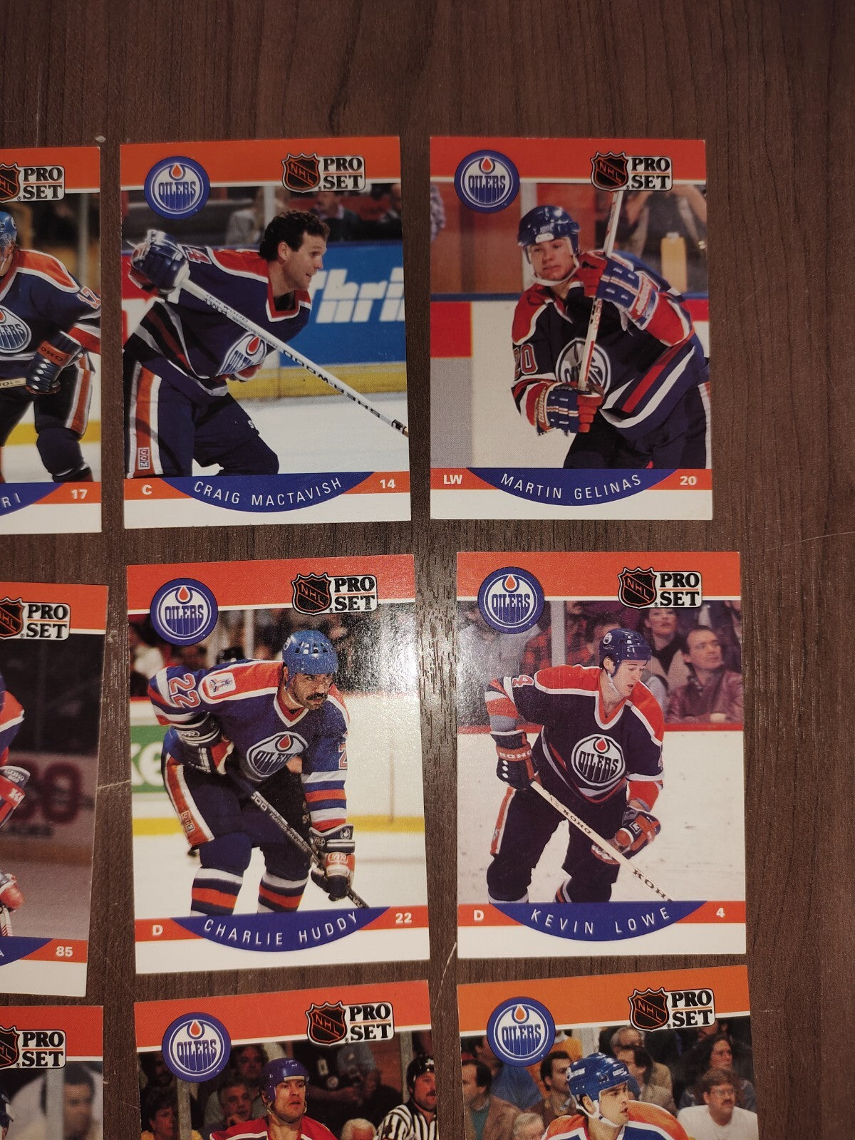 Rare Collectible NHL - Edmonton Oilers Cards PRO-SET - Set of 16 Cards