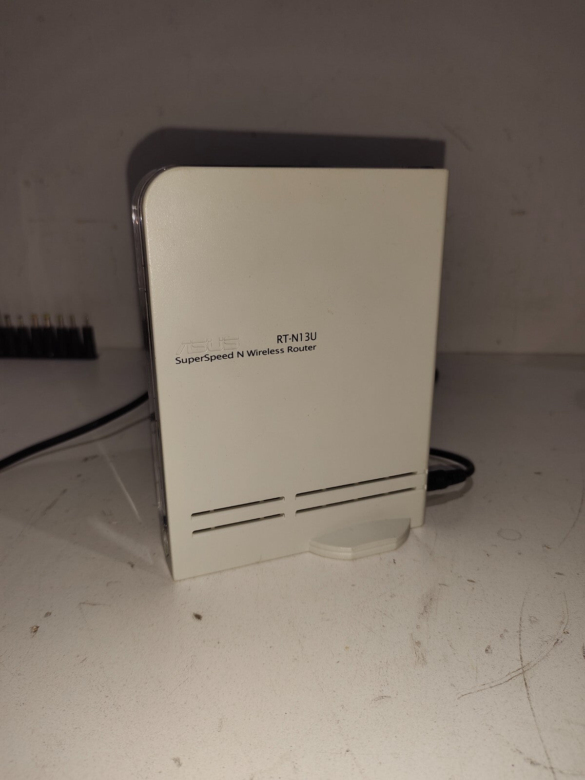 ASUS RT-N13U 54 Mbps 4-Port 10/100 Wireless N Router