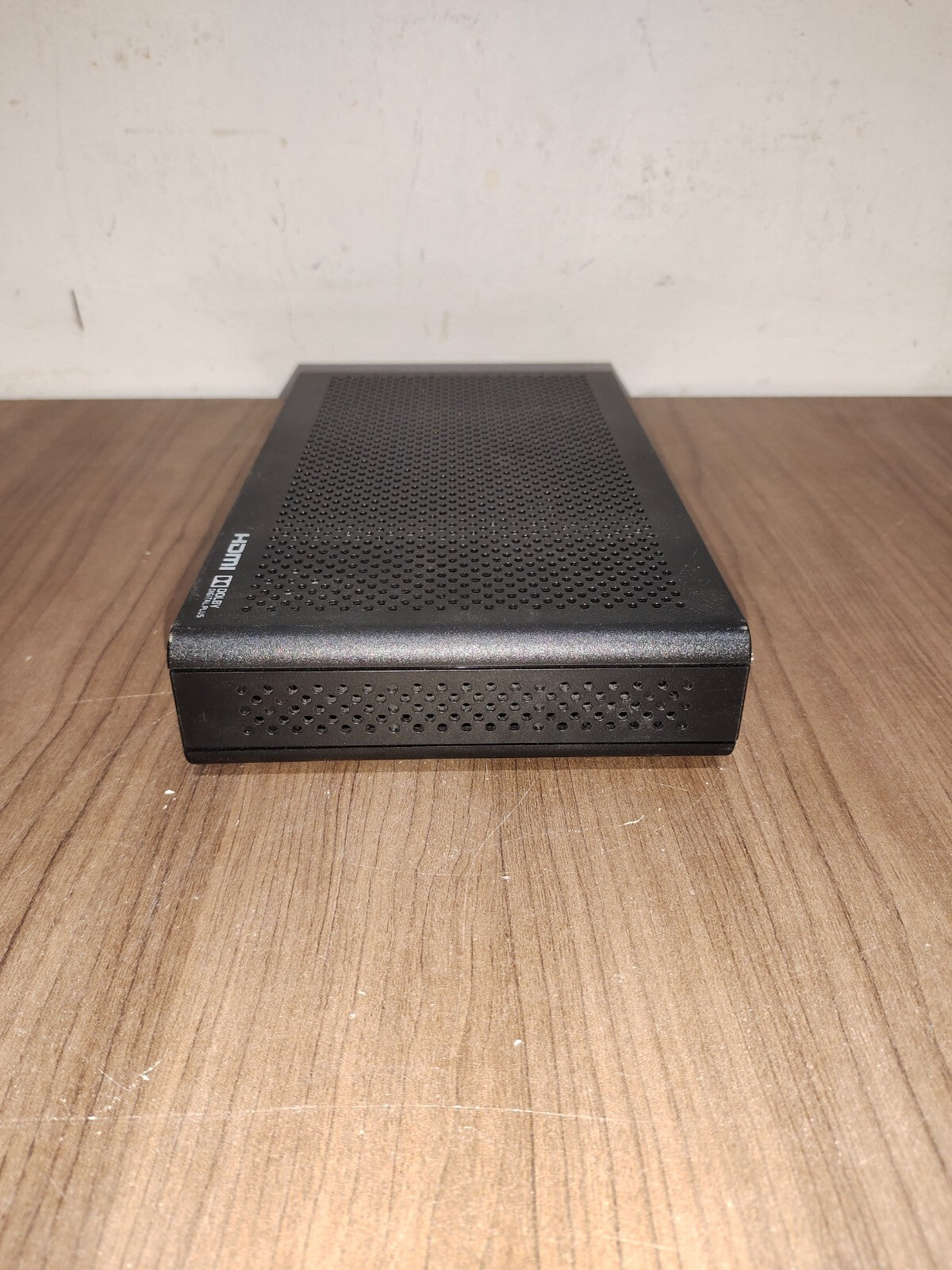 Arris Set-Top Box DCX3220/C710/001- Black- (13872) - 1