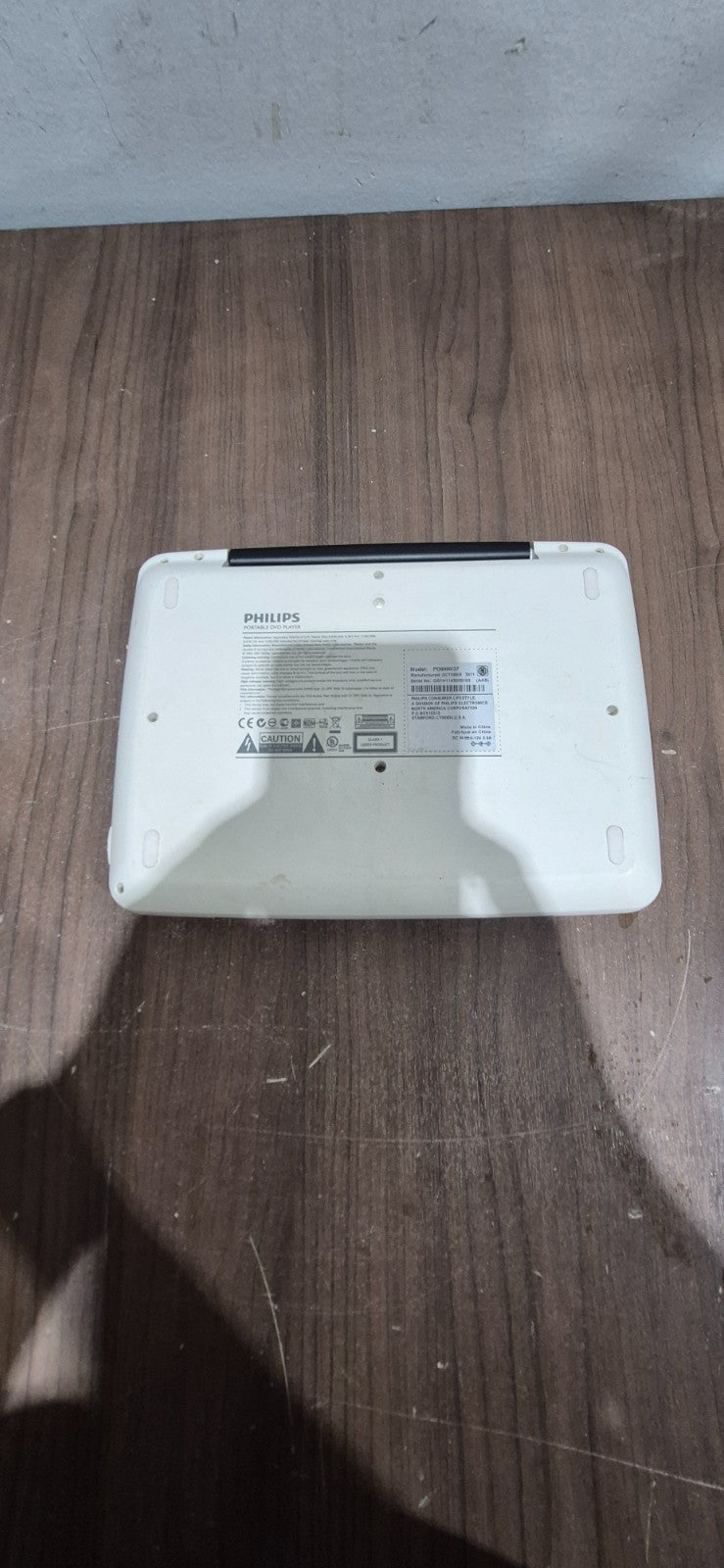 Philips Portable DVD Player 7" Widescreen - Model - PD9000/37