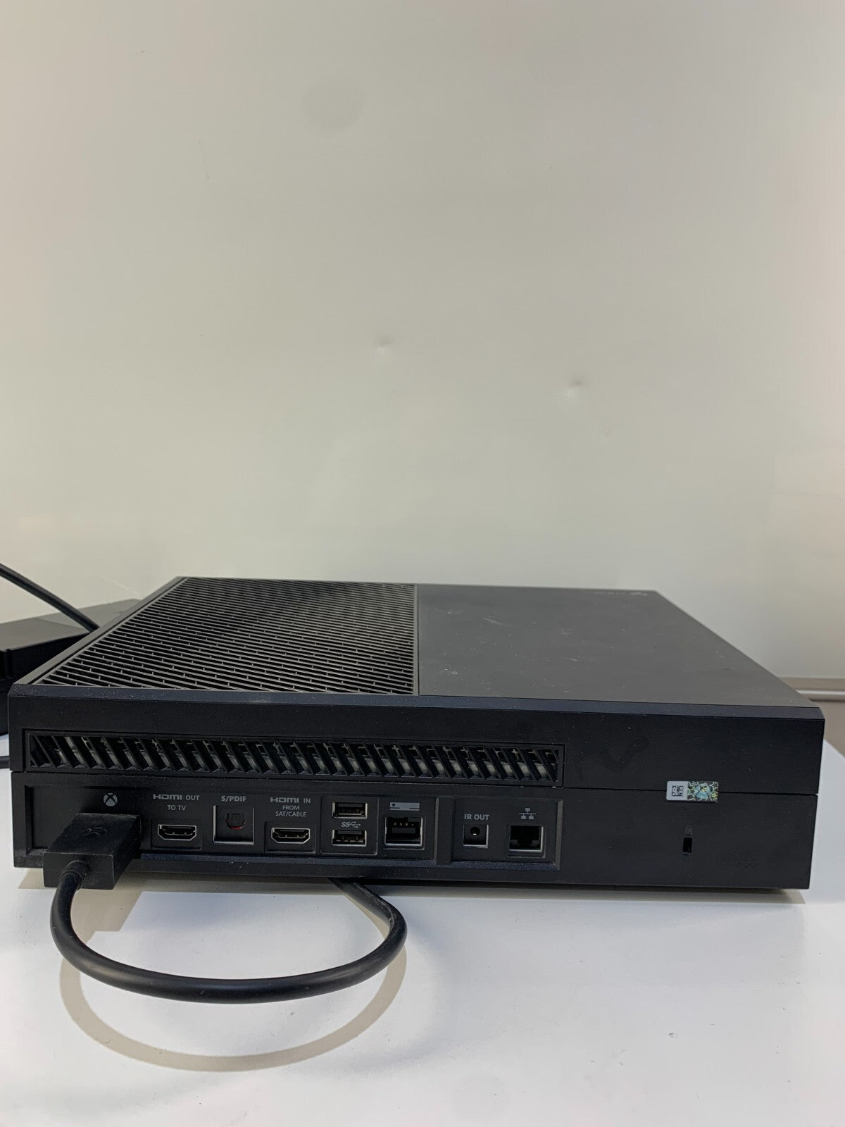 XBOX ONE CONSOLE MODEL 1540.