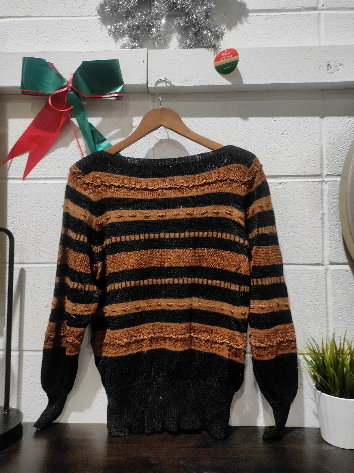 Angora Black Brown Women's Pullover Size- S