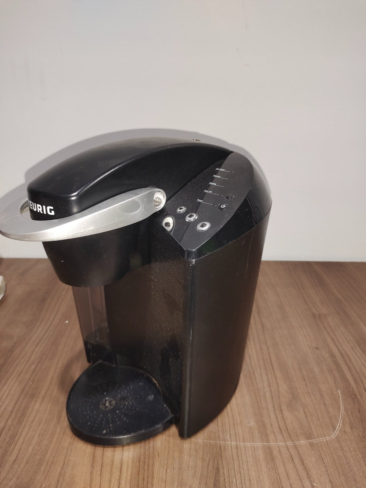 Keurig K50 Single Cup Brewing System Coffee Maker