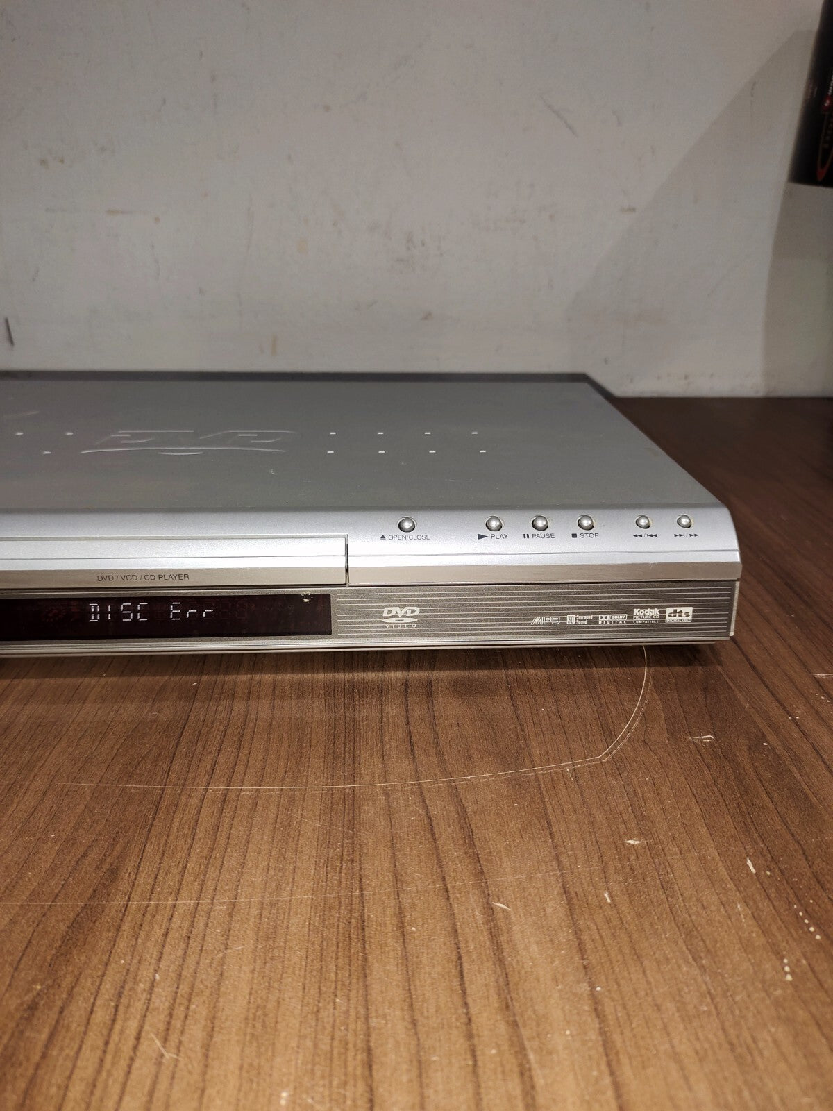 Goldstar DV7511NMC - DVD Player