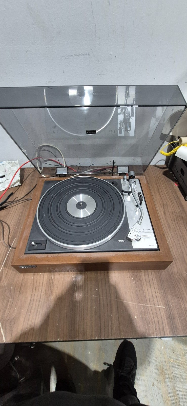 Sanyo Automatic Stereo Turntable Record Player - TP 600 SA