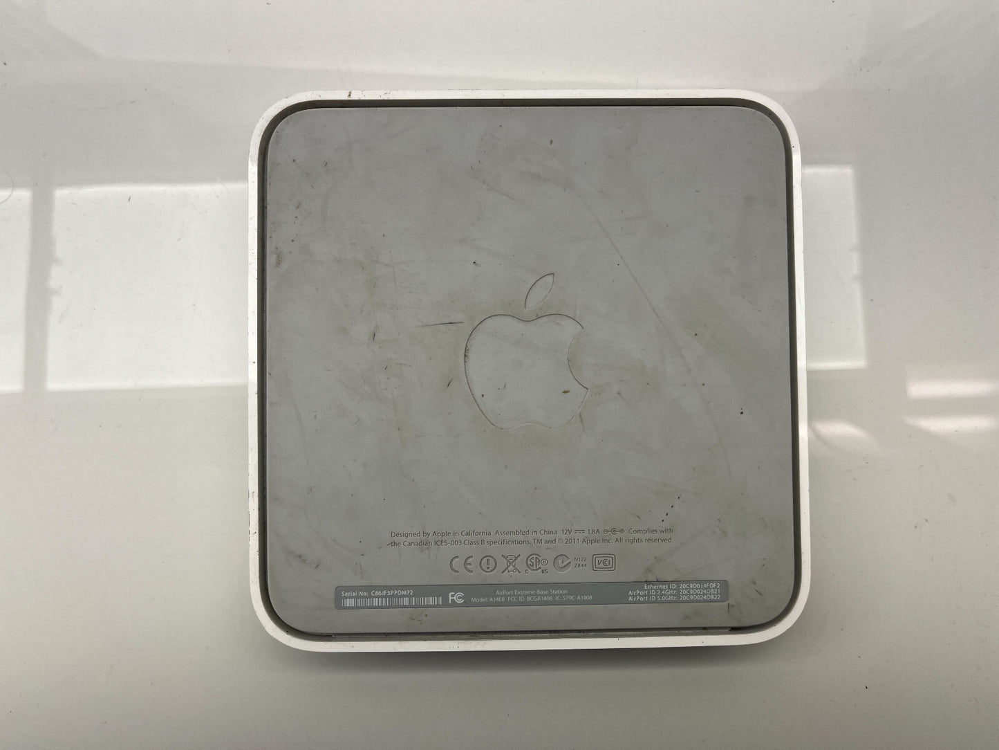 Apple AirPort Extreme 802.11n (5th Generation) A1408
