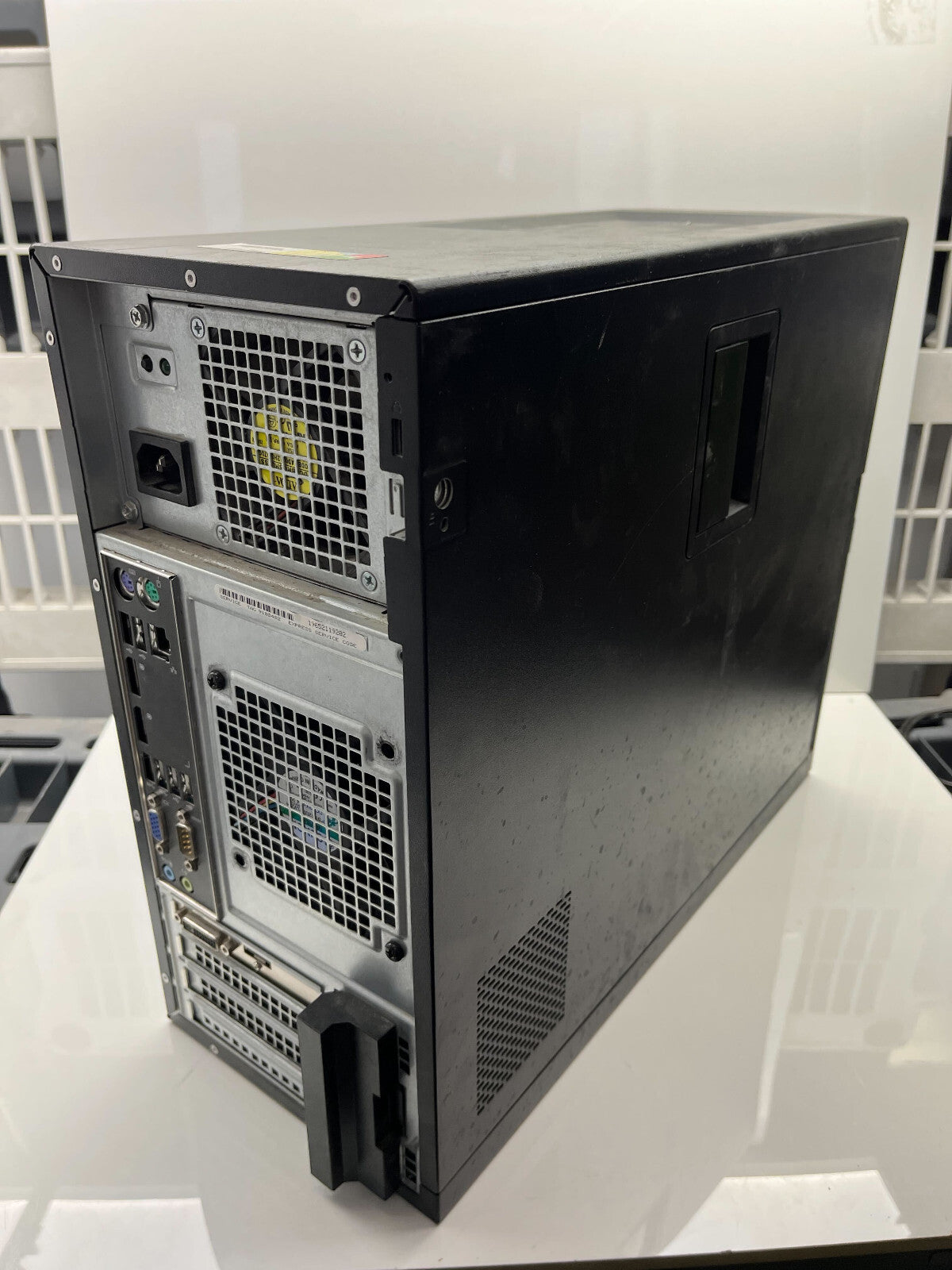 GOOD Dell Optiplex 9020 i5 3.90GHzTURBO 8GB RAM Radeon HD 7570 No HDD No OS