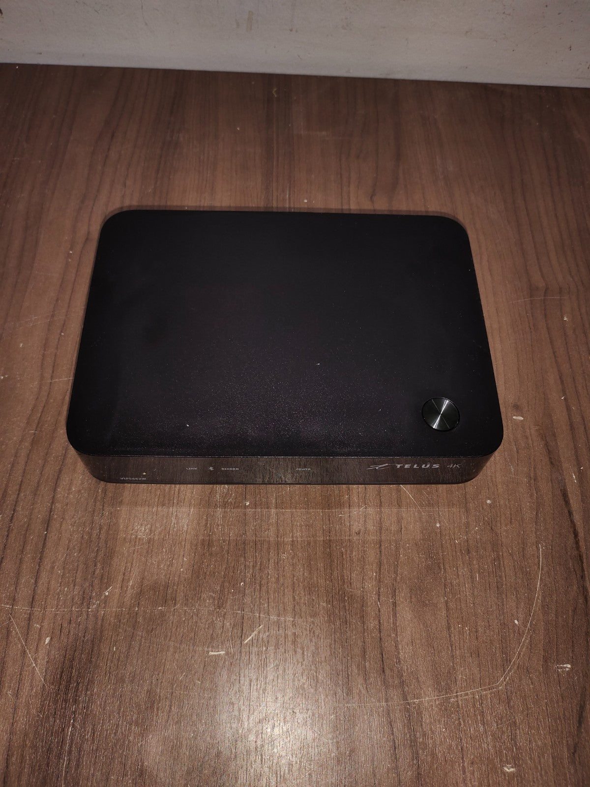 ARRIS - Model - VIP5662W - Optik TV 4K PVR with 1TB DVR module Telus