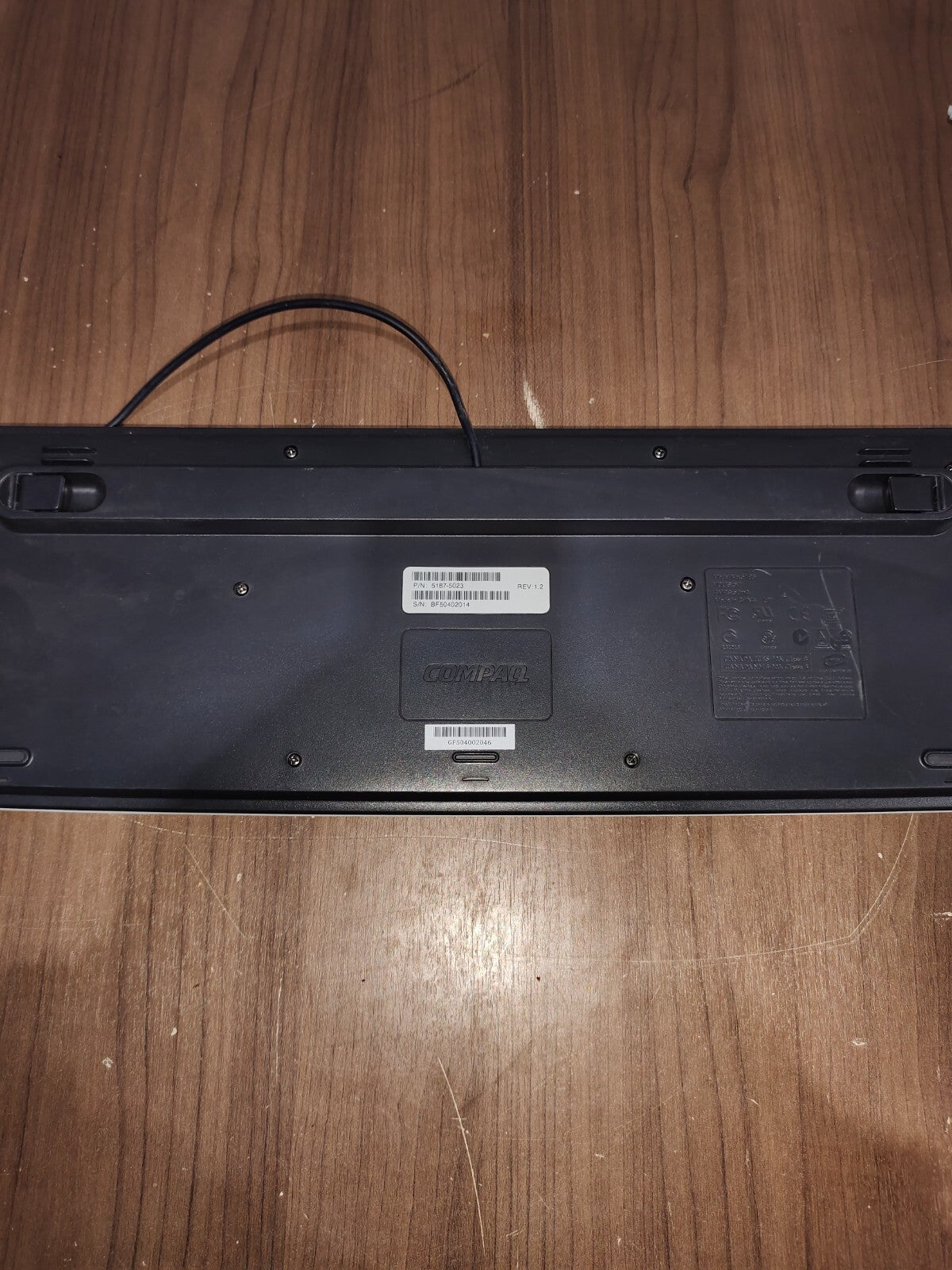 Compaq PS/2 Multimedia Keyboard Model 5185