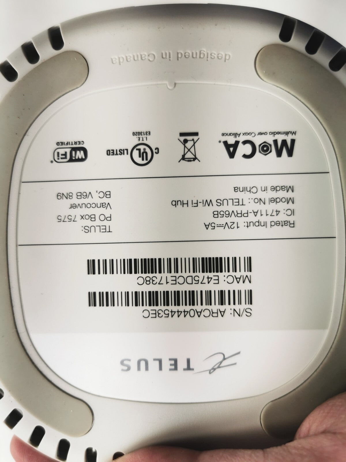 Telus Wi-Fi Hub With adapter.