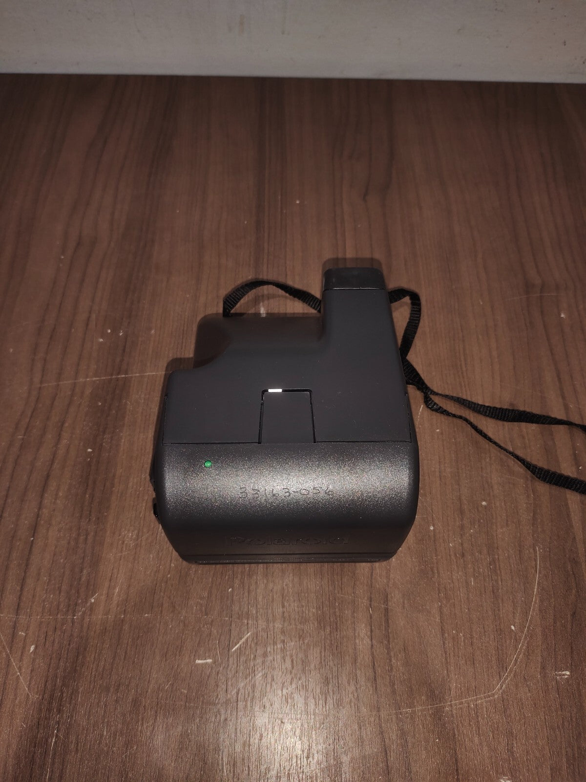 Polaroid One Step Close Up 600 Film Instant Camera w/ Strap
