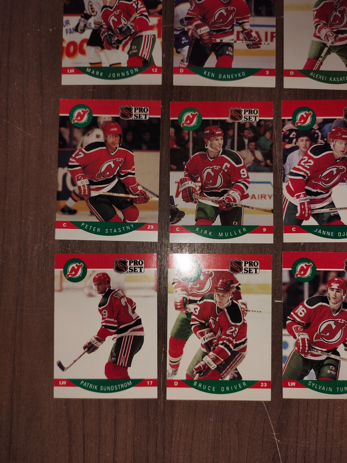 Rare Collectible NHL - New Jersey Devils Cards PRO-SET - Set of 16 Cards