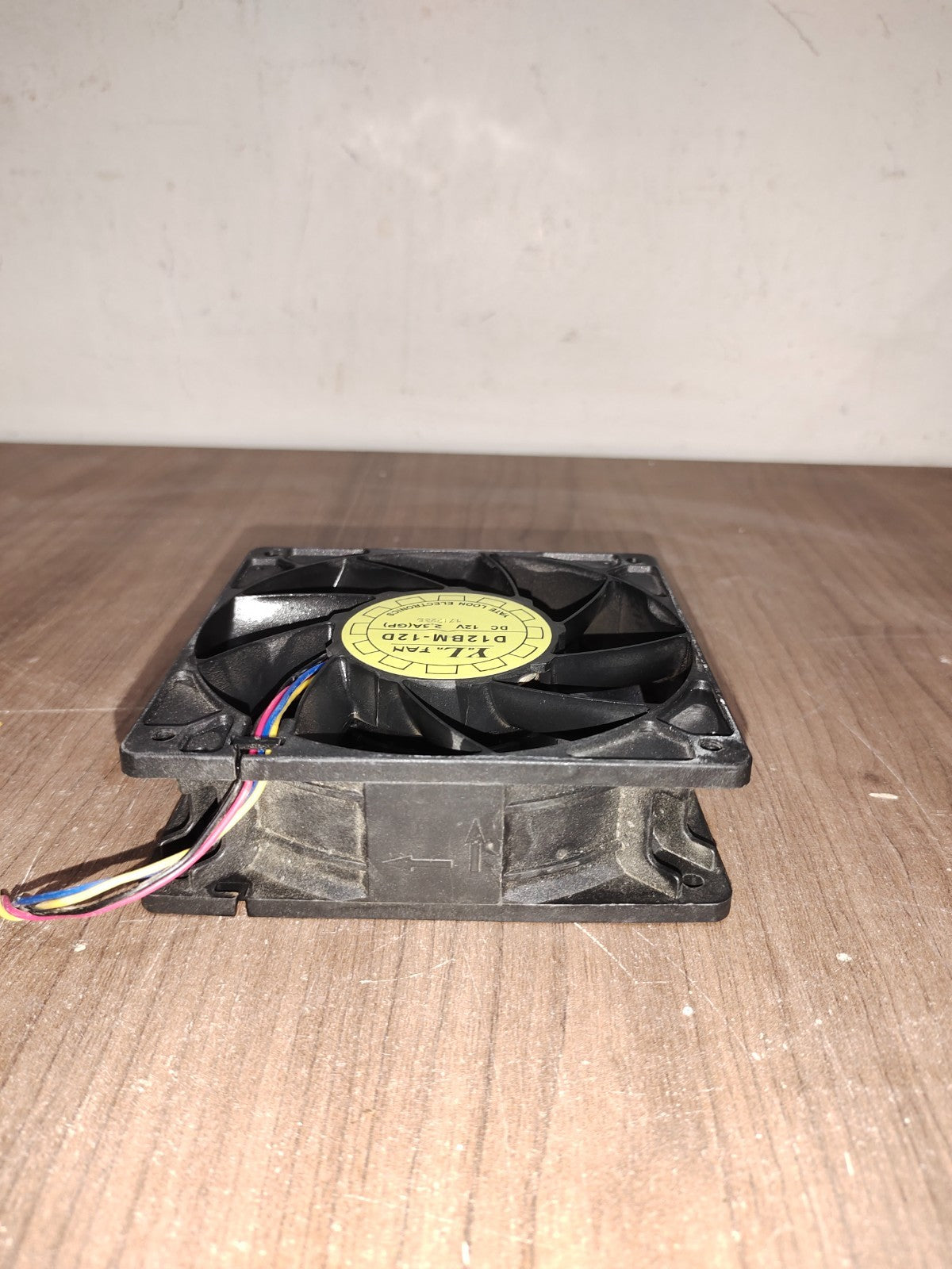 YL Fan D12BM-12D Cooling Fan - 2
