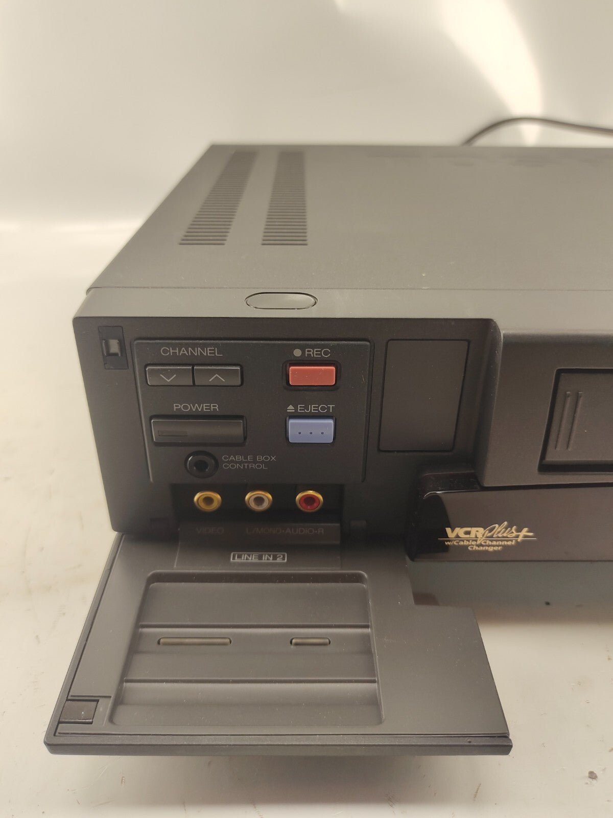 Toshiba M770 Cinema Series 4 head VHS Player/ Recorder