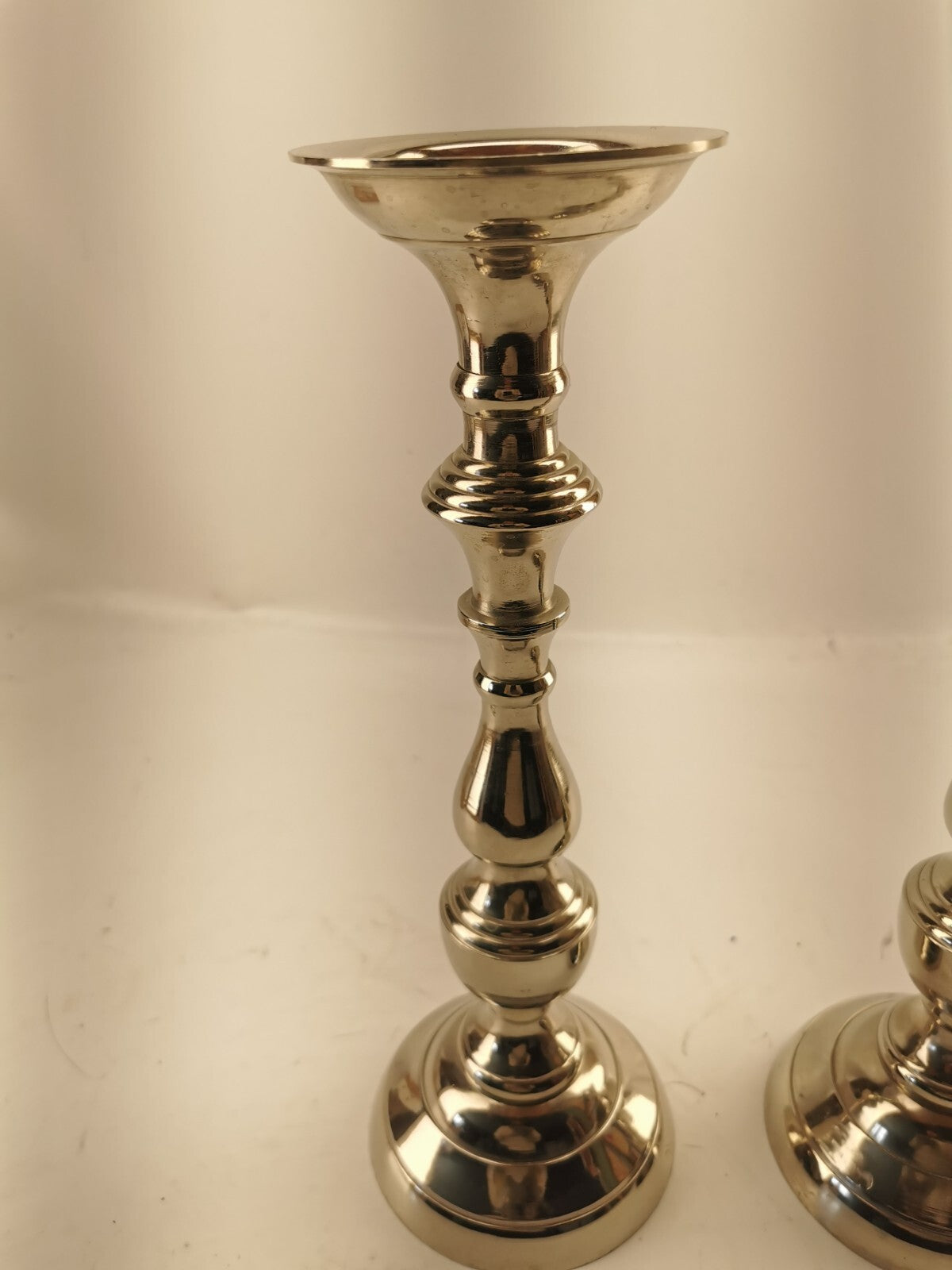 Elegance pillar/taper candle holder