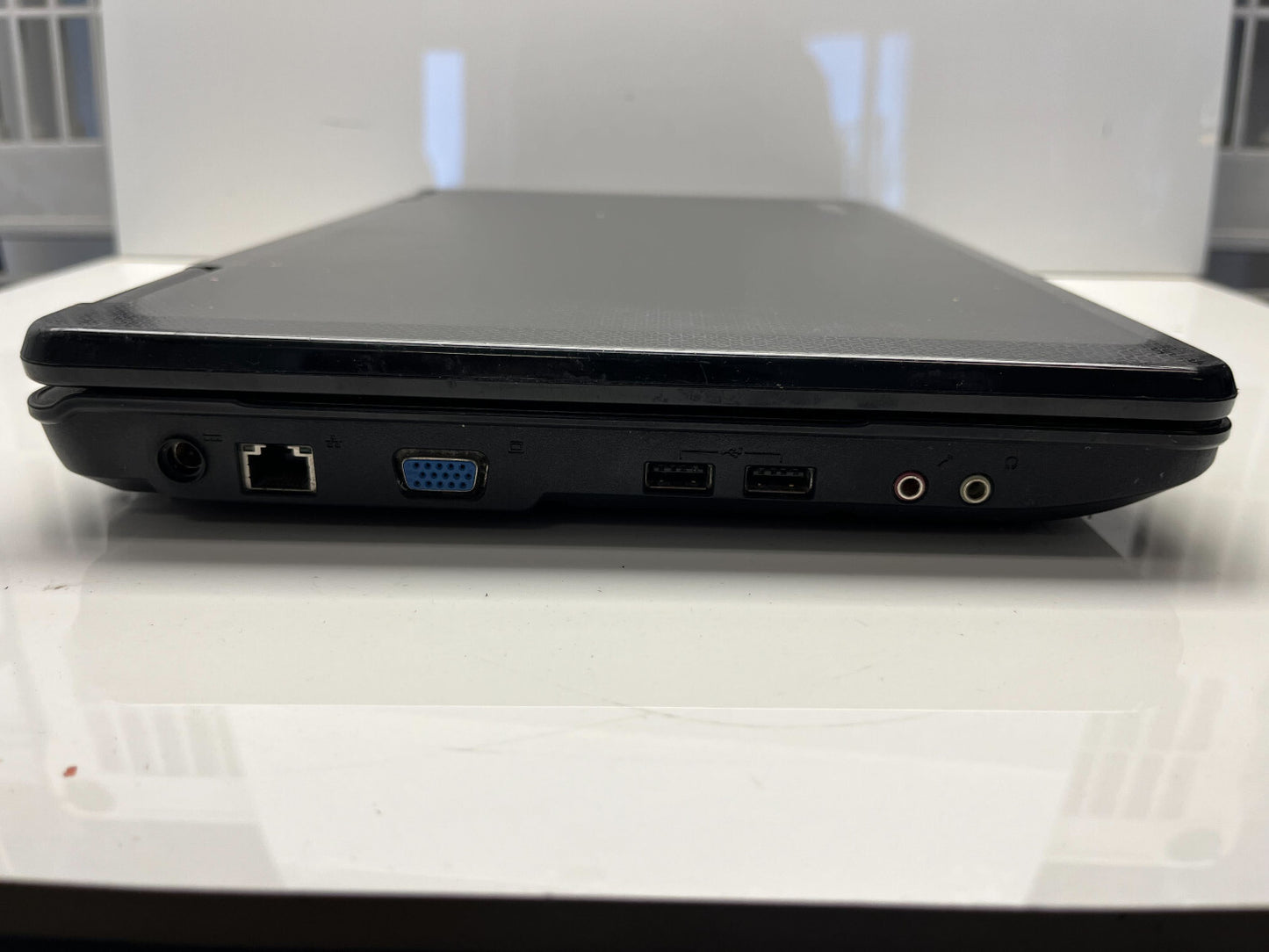 Acer Aspire S517 Laptop Athlon 64 TF-20 FOR PARTS