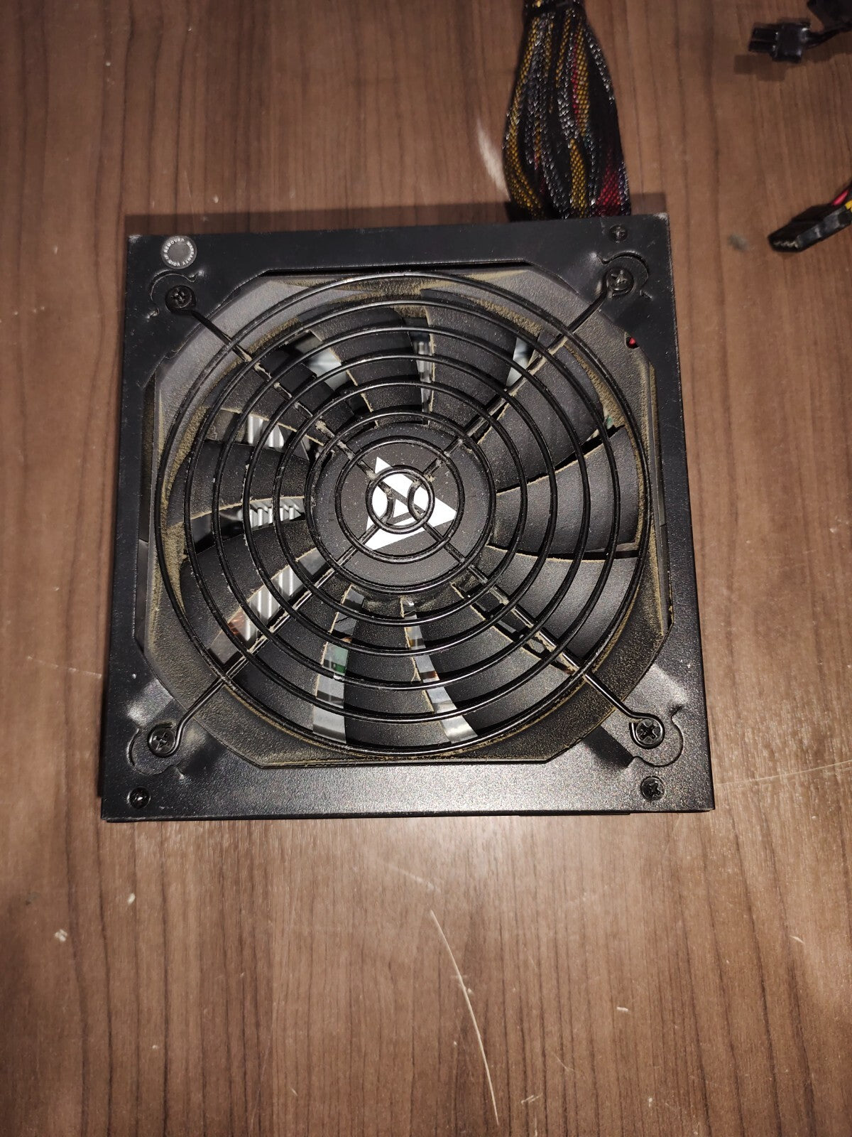 Apevia Prestige Series ATX-PR600W 600W 80 PLUS Gold ATX12V Power Supply