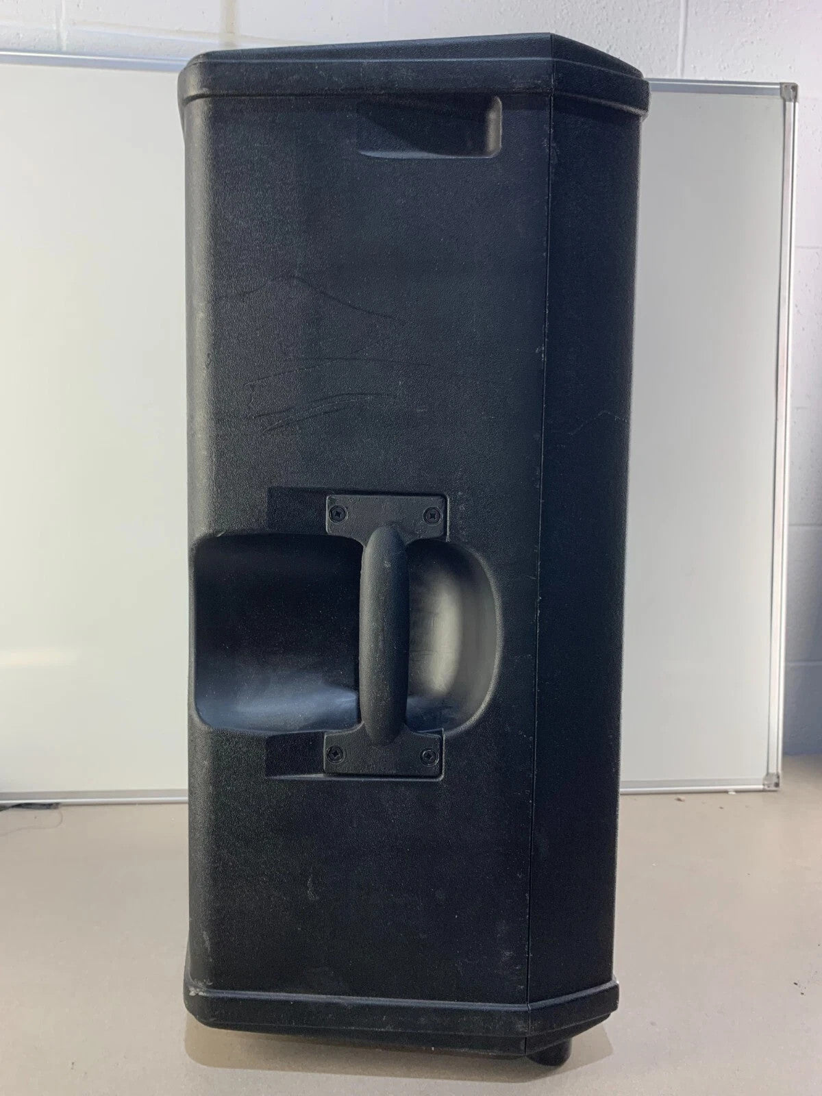 Yorkville NX55P-2 1000 Watt Powered Loudspeaker - 12"
