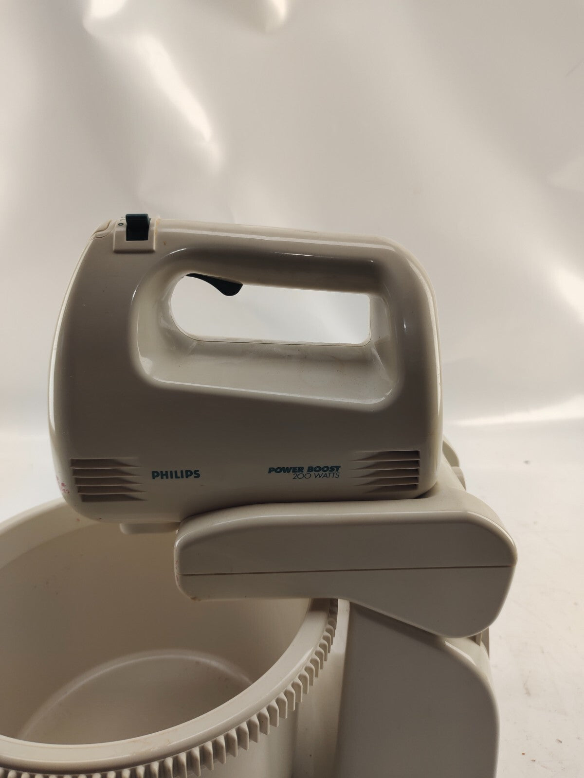 Philips Power Boost 200 Watts Stand Mixer