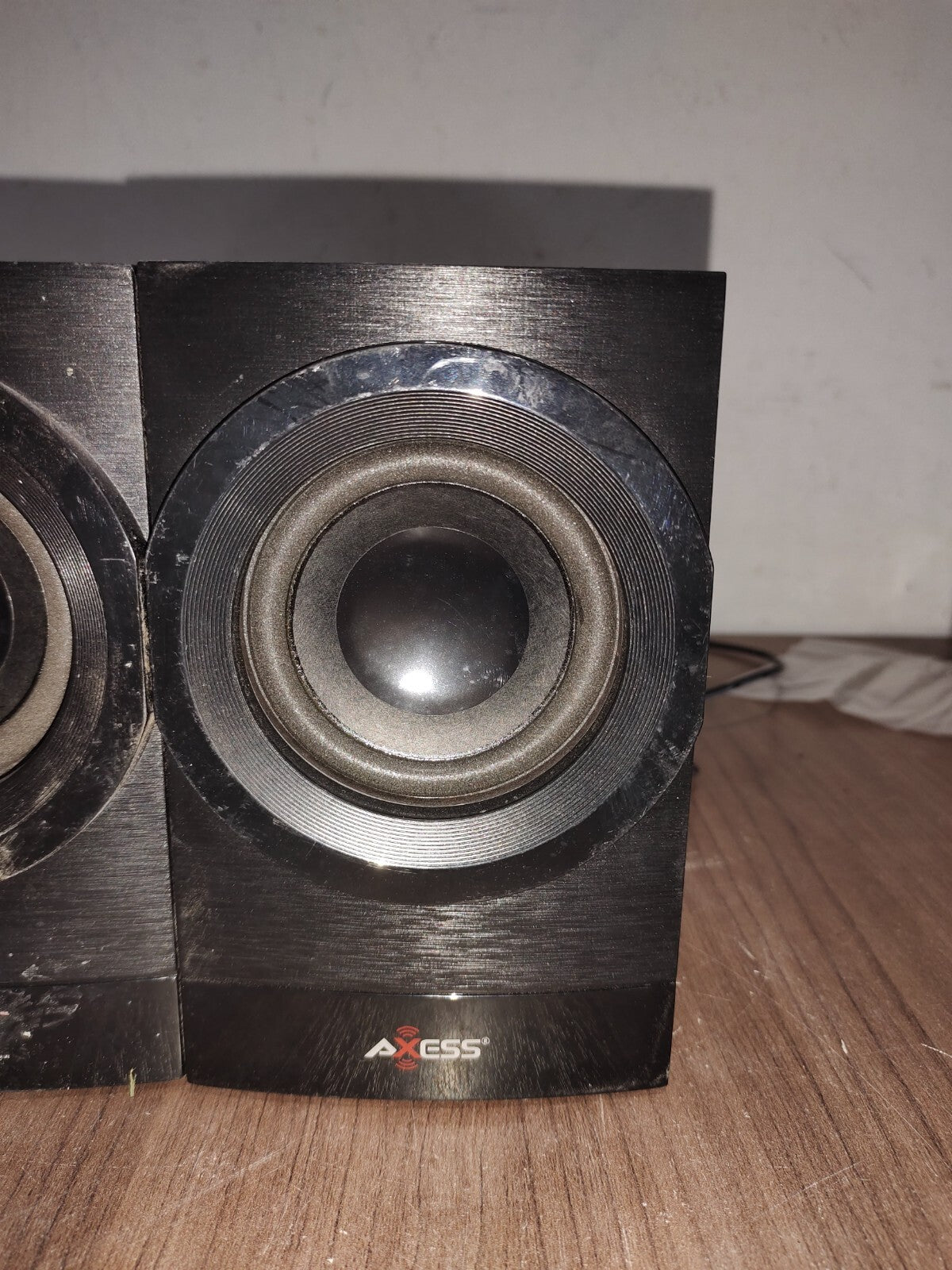 Axess MSBT3907 Mini Entertainment System Speakers