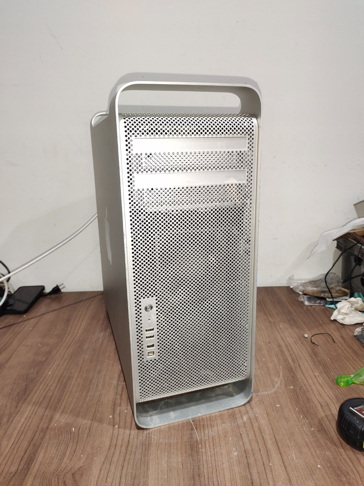 Apple Mac Pro A1186 Desktop Tower Computer