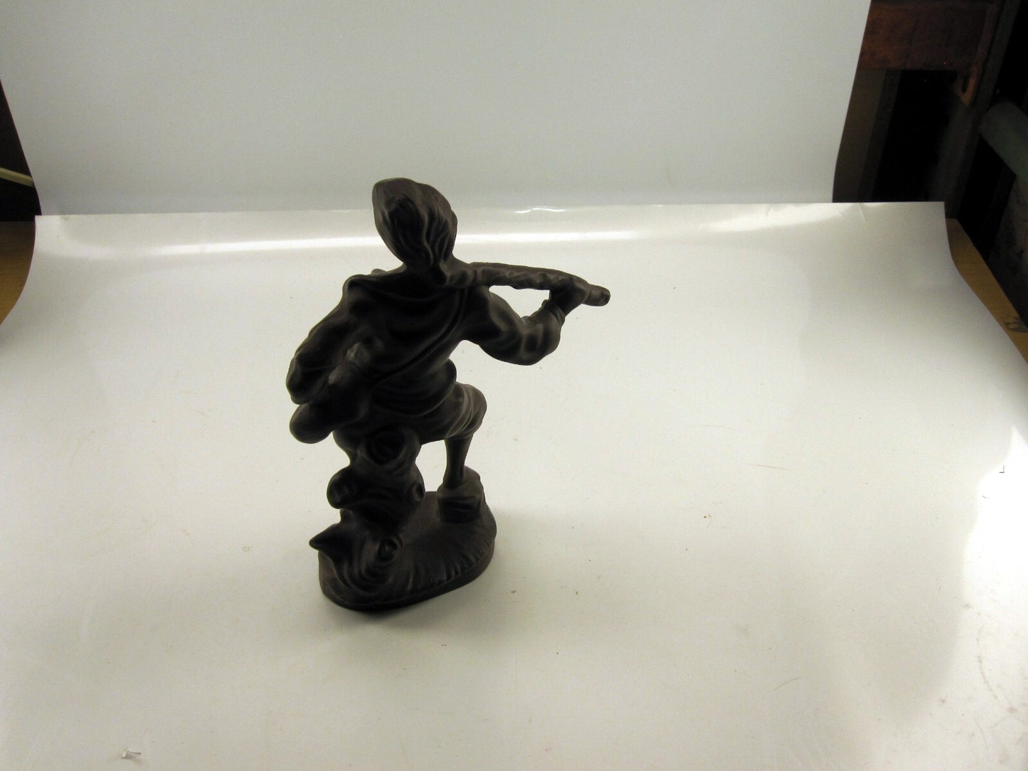 Garrard Mold Figurine - 13.5in