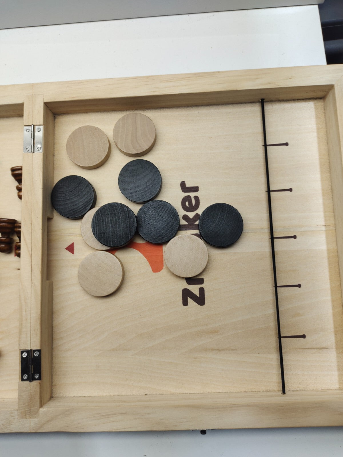 Zrauker wooden chess board game