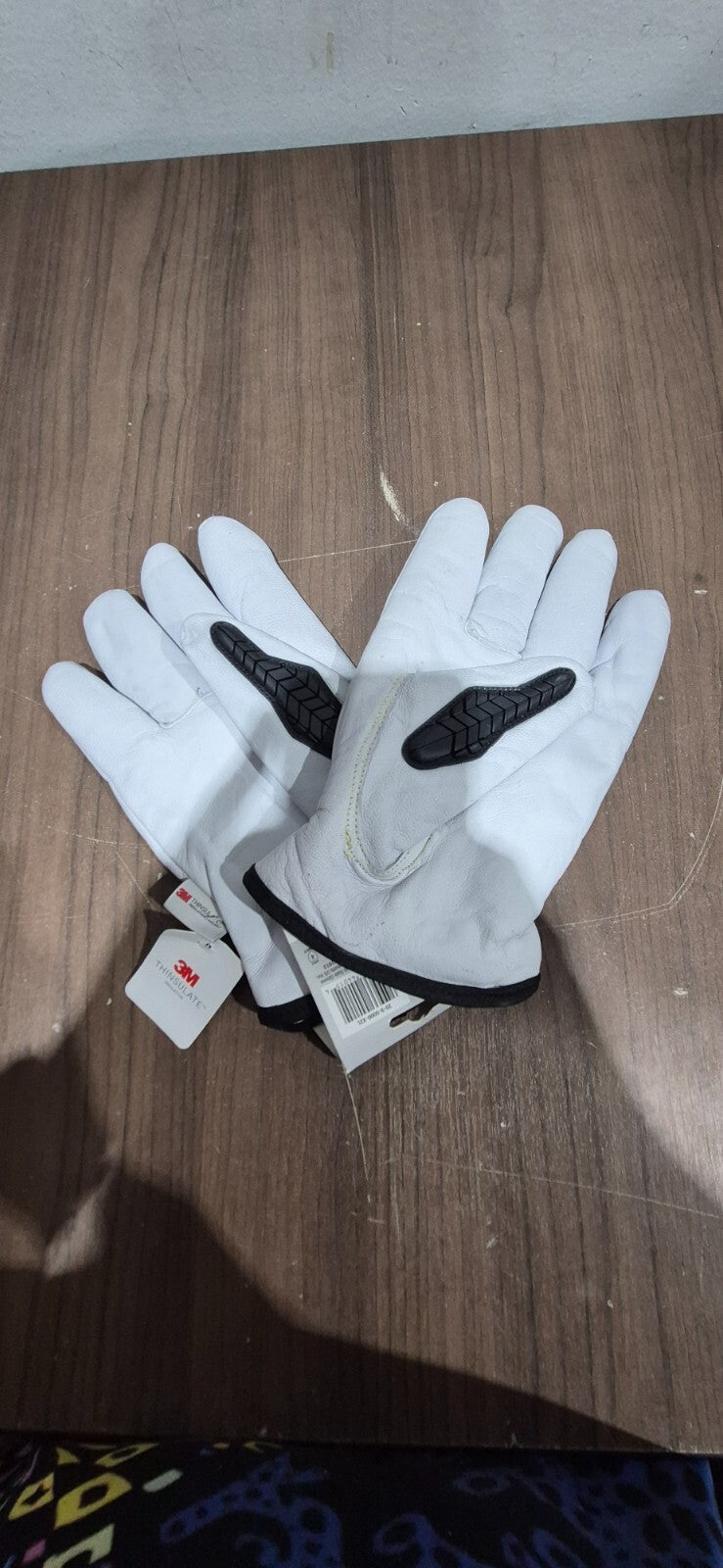 Bob Dave Gloves - BDG - 20-1-10698-M Leather Gloves - White & Black