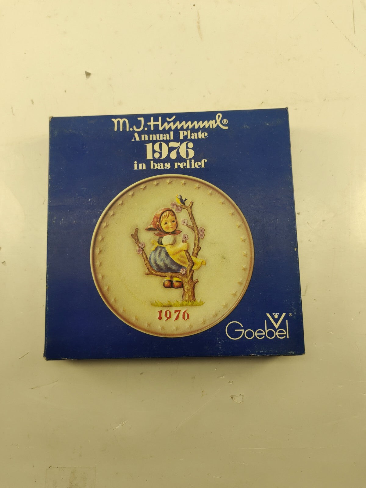 Vintage Hummel 1976 Annual Plate handcrafted Goebel