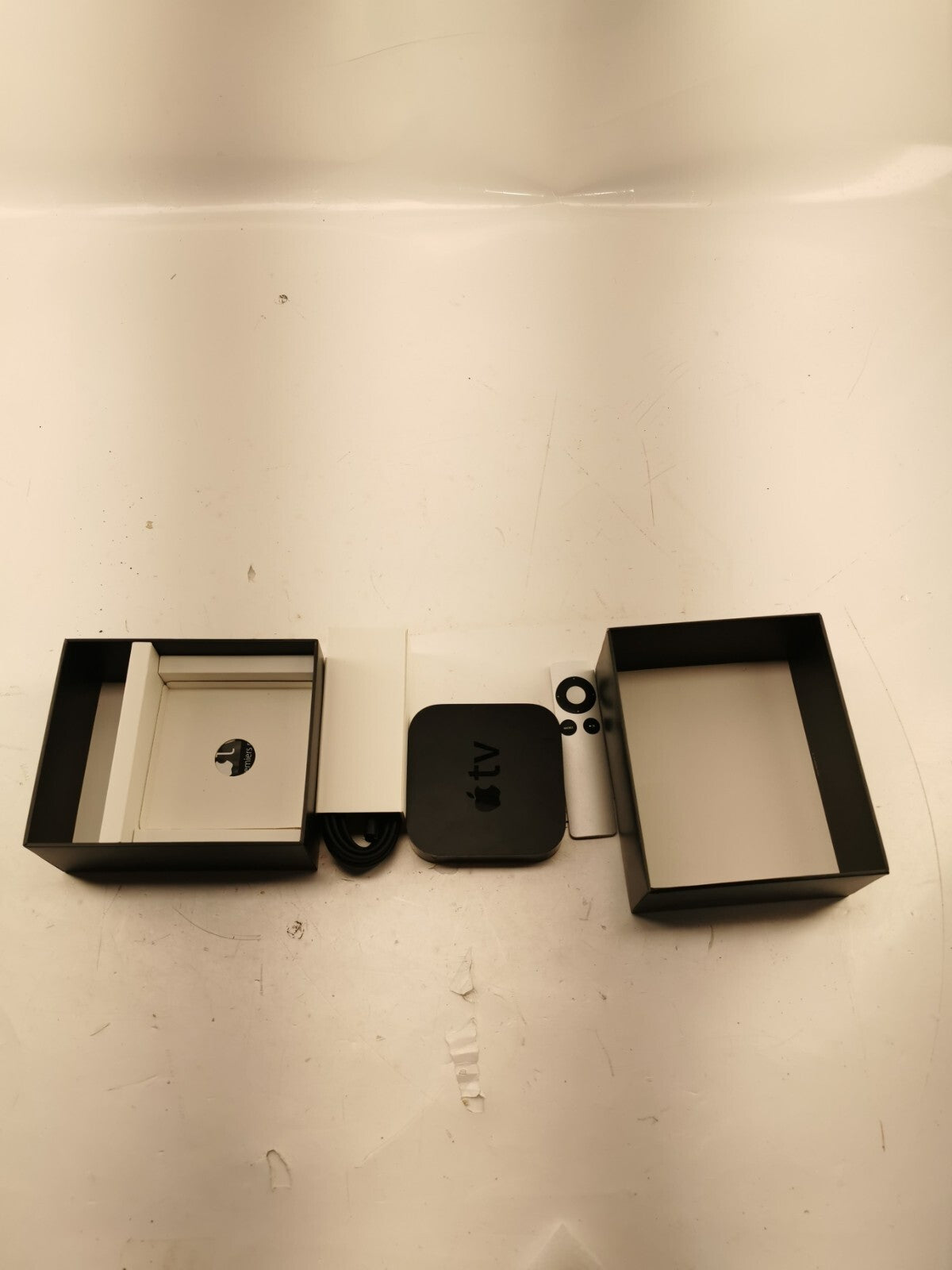Apple TV - A1378 with remote
