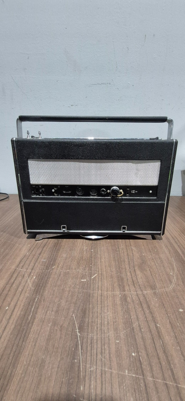 RARE VINTAGE PHILIPS FM-AM De Luxe Portable Multi Band Radio (L6X38T/54)