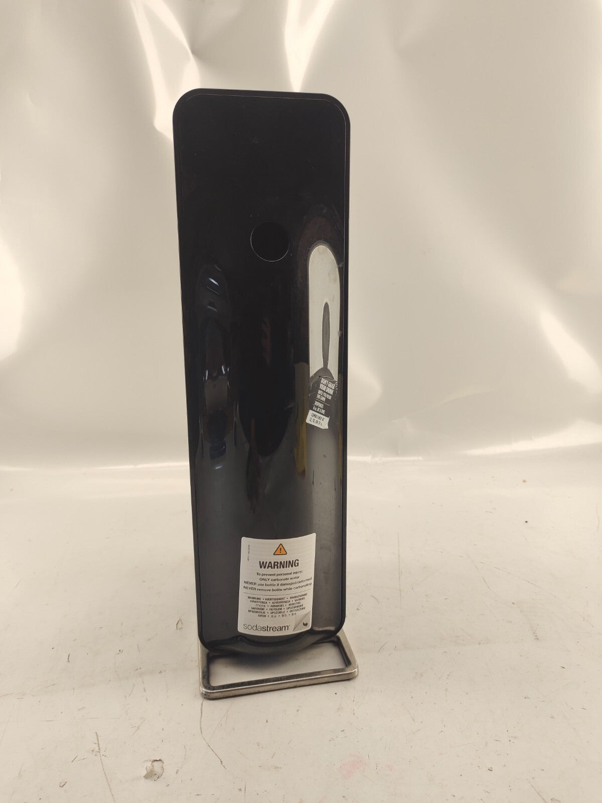 Sodastream SOURCE SRA-001 Soda Maker Machine Sparkling Fizzy Water Black