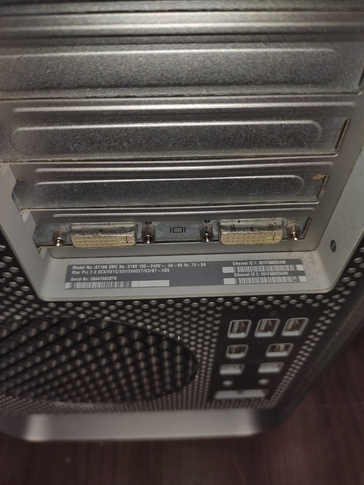 Apple Mac Pro A1186 Desktop Tower Computer