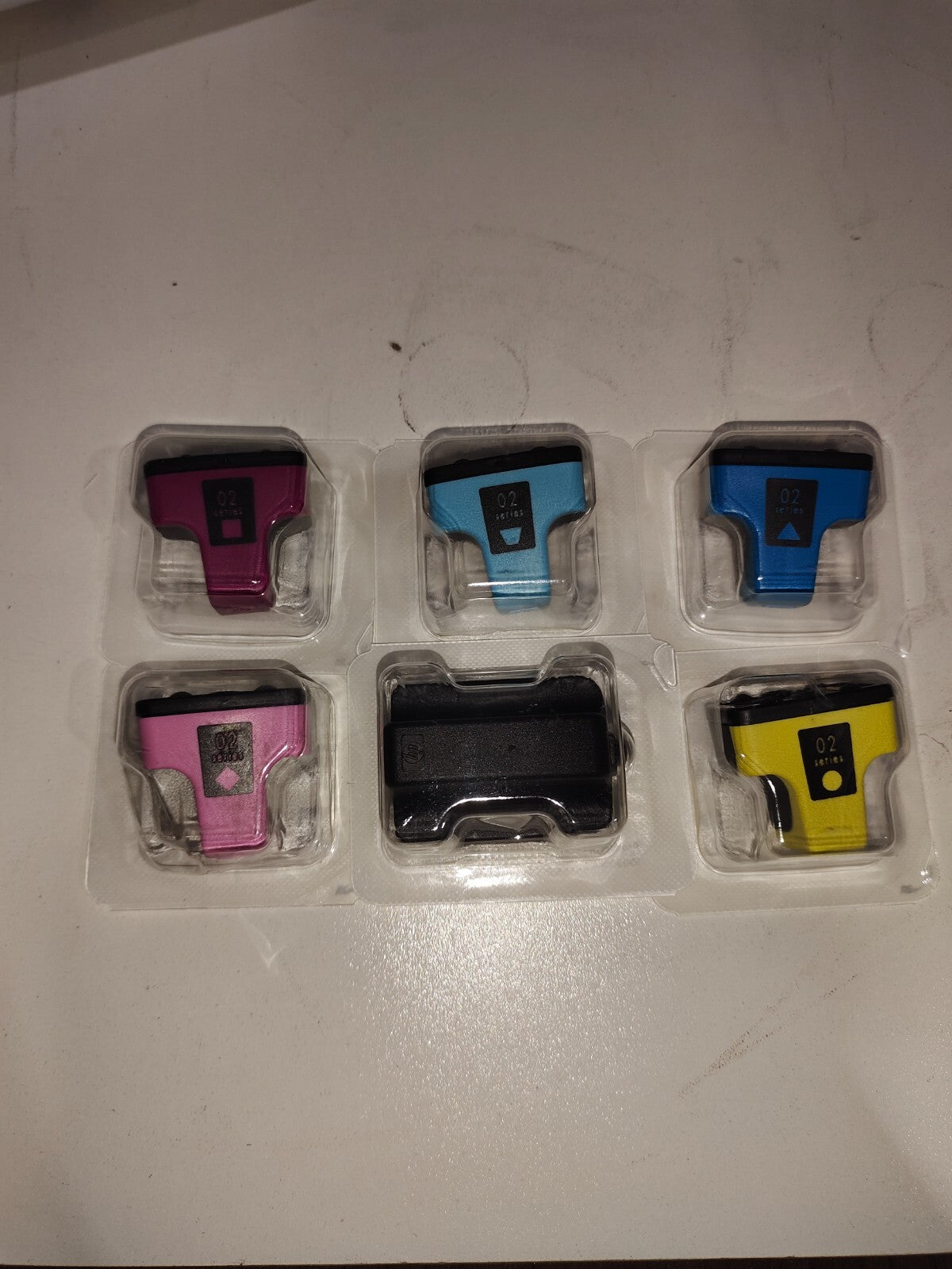 HP 02 Multicolor Original Ink Cartridges & 150-Sheet Photo Paper Pack