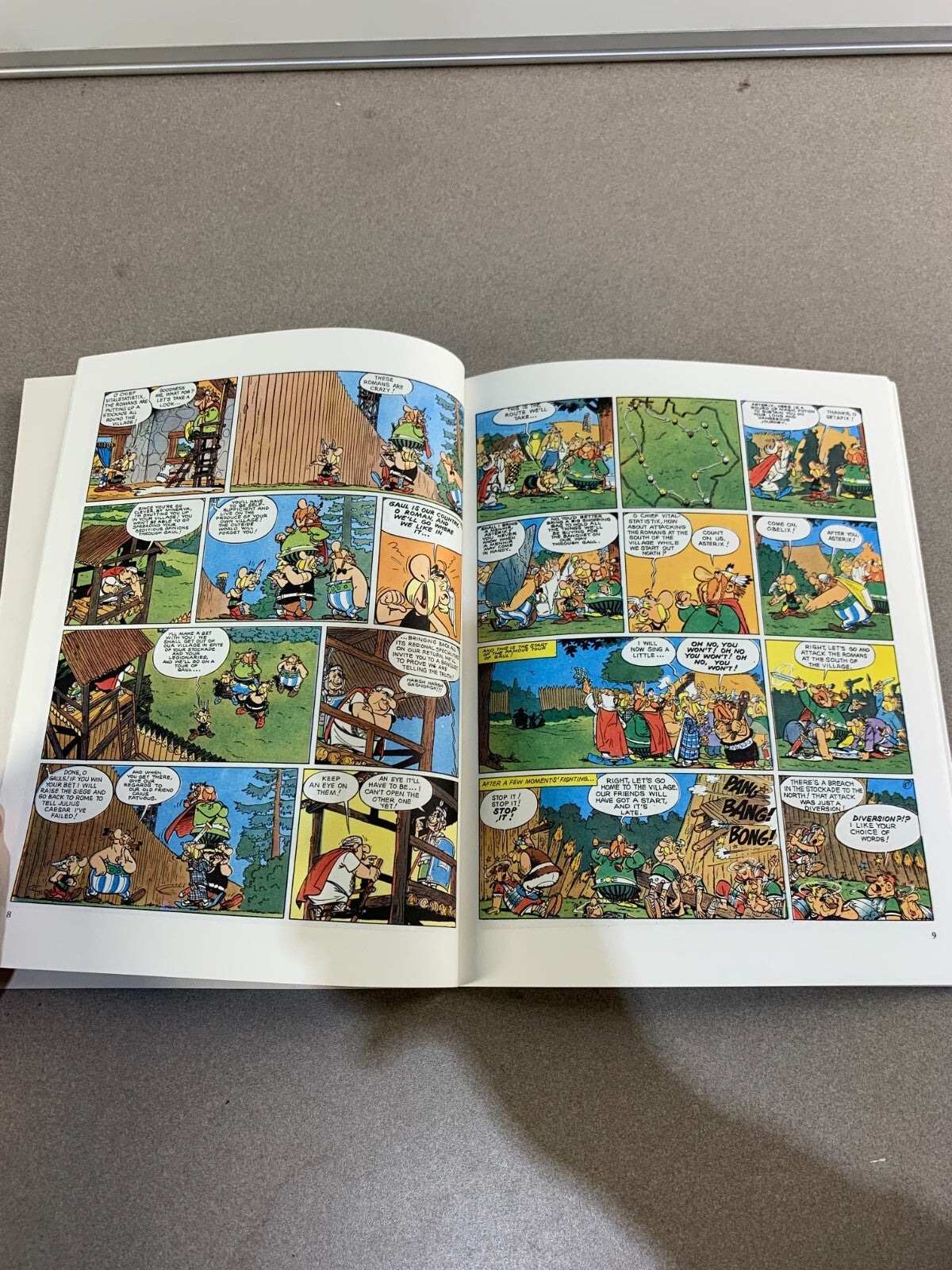 1982 ASTERIX AND THE BANQUET GOSCINNY UDERZO DARGAUD