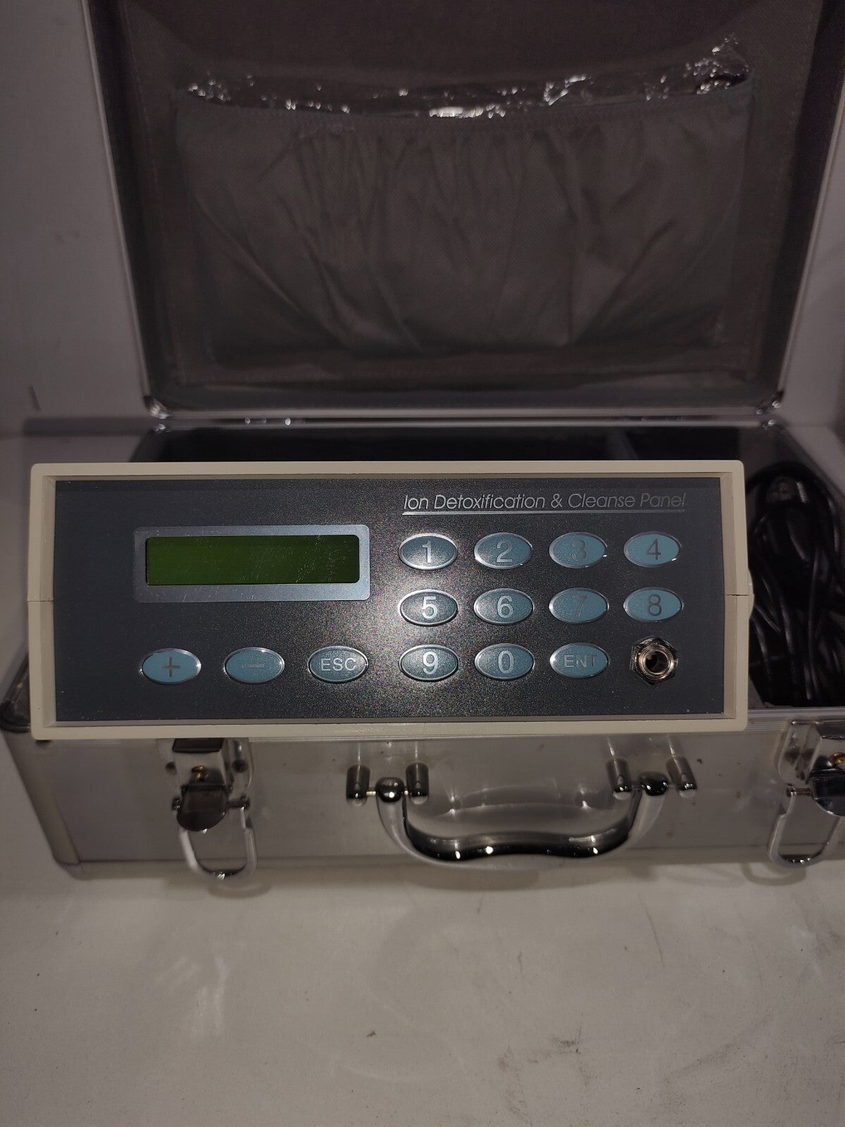 Zen Living Canada Ionic Detox Foot Bath System W/FAR Infrared Waist Belt & Case