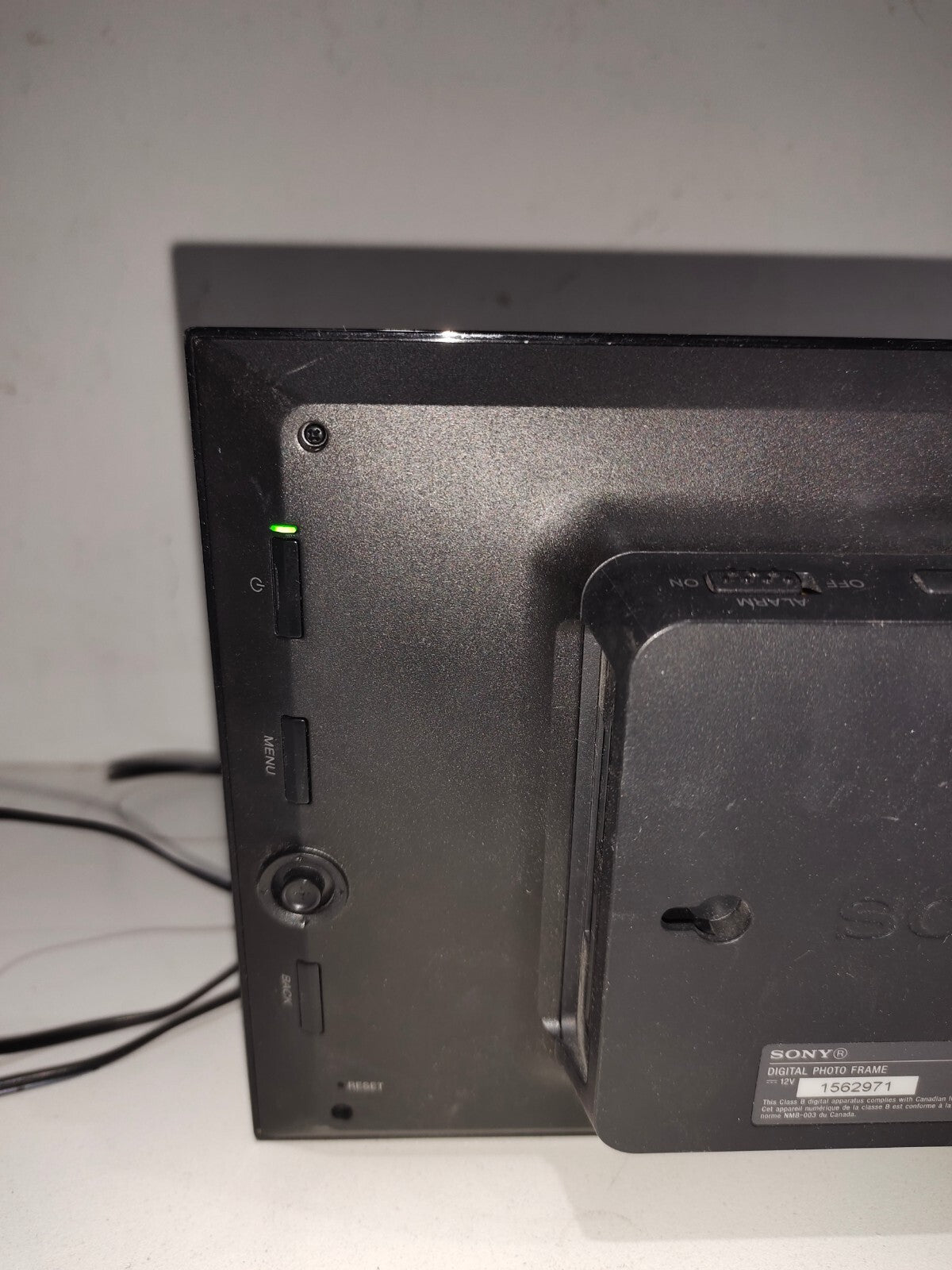 Sony S-Frame Model# DPF-D82 Digital Photo Frame