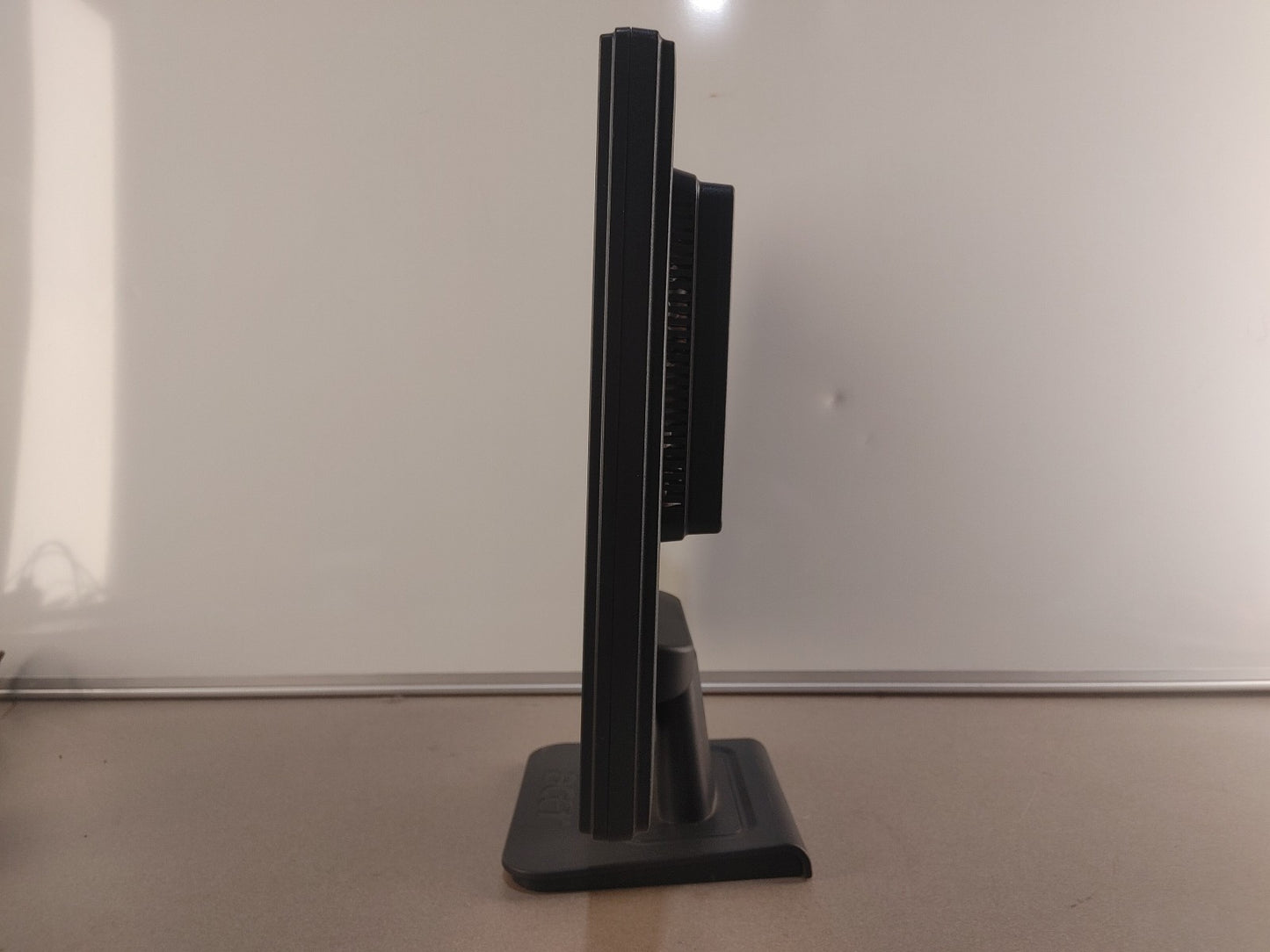 Acer AL1716 5:4 17inch LCD Monitor VGA Only Black Fair Condition