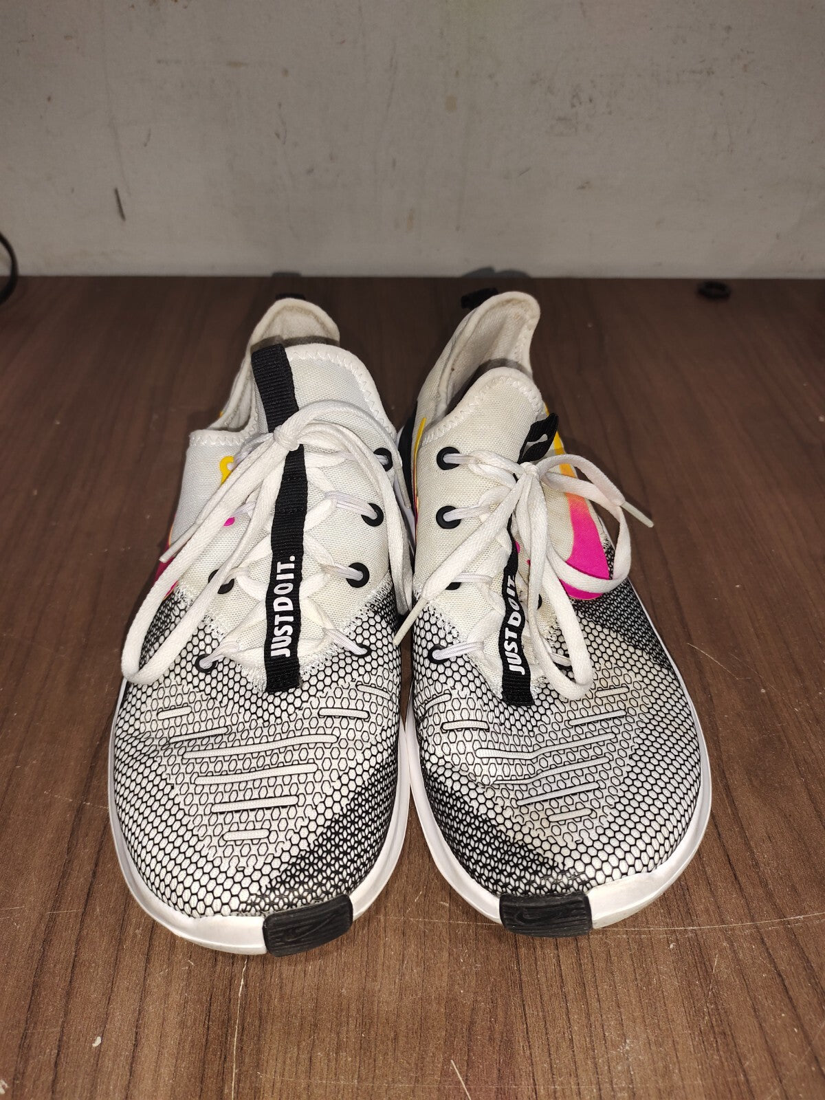 Nike Free TR8 Fuchsia Gym Training Shoes 942888-008 Women's Sizes - Size - US-8