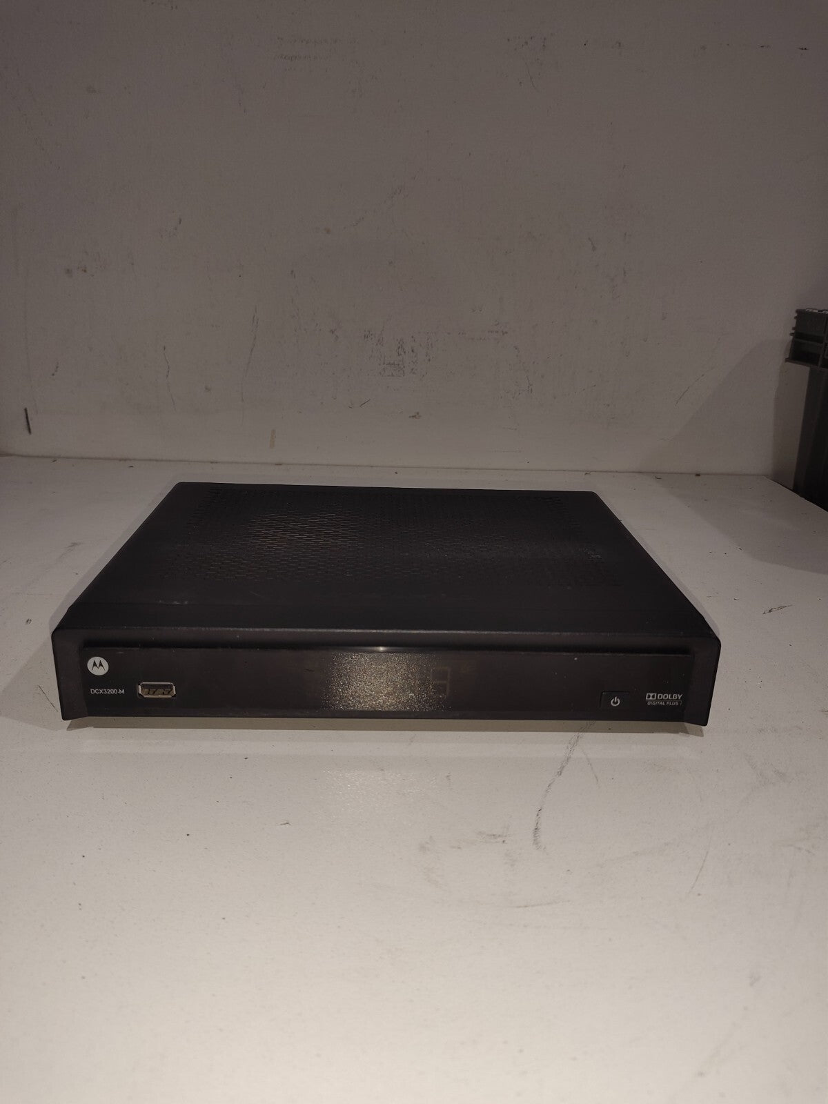 Arris Motorola DCX3200 A081 033 Dolby Digital Plus HDMI TV Box No Power Cord