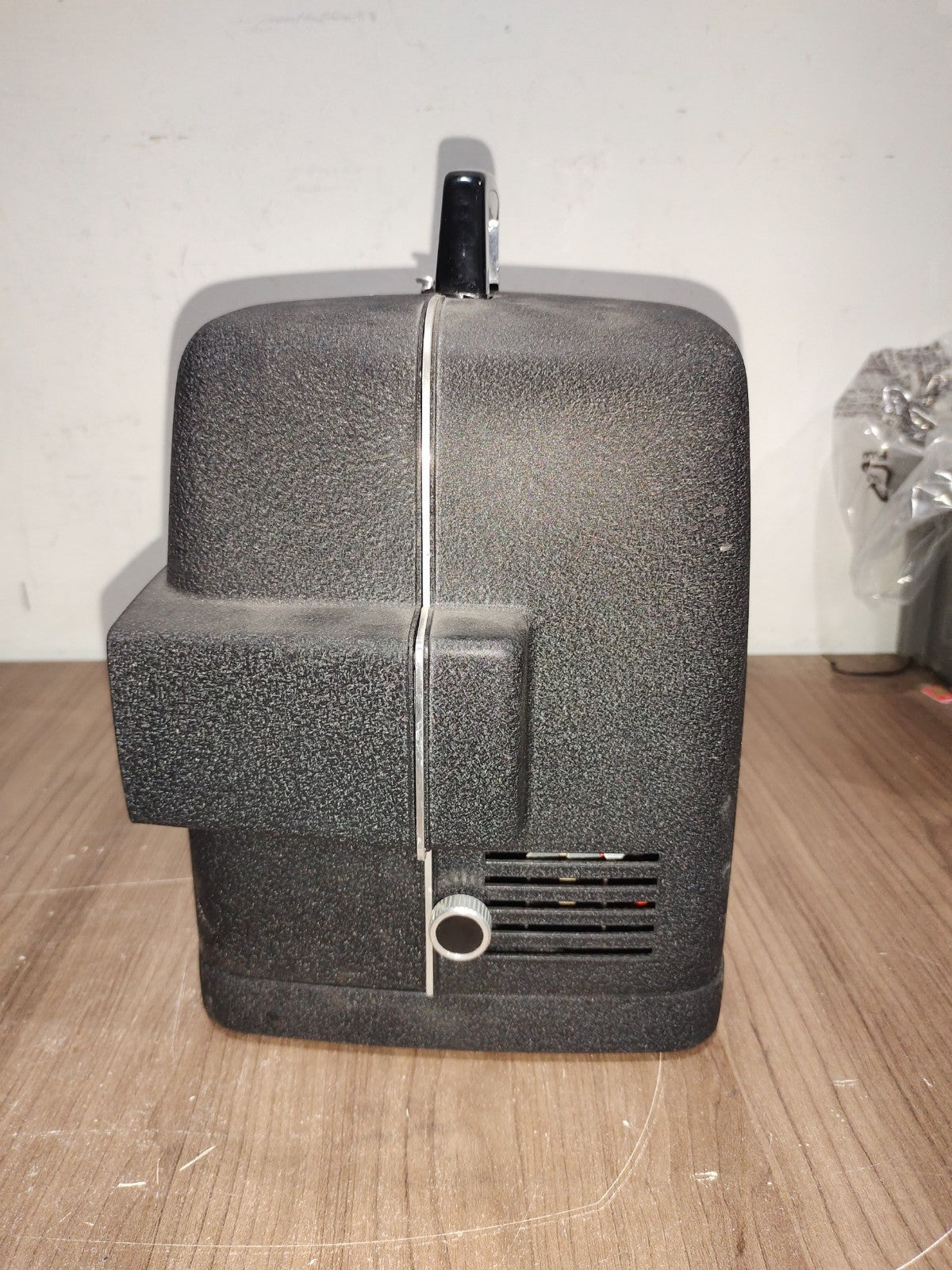 Bell & Howell - Touch Tronic Lumina 1.2 - Automatic Projector