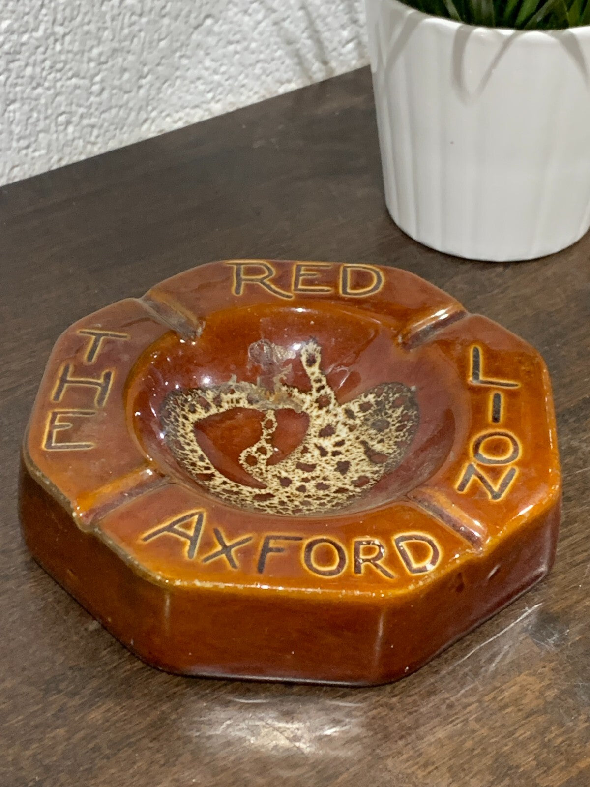 Rare The Red Lion Axford ashtray