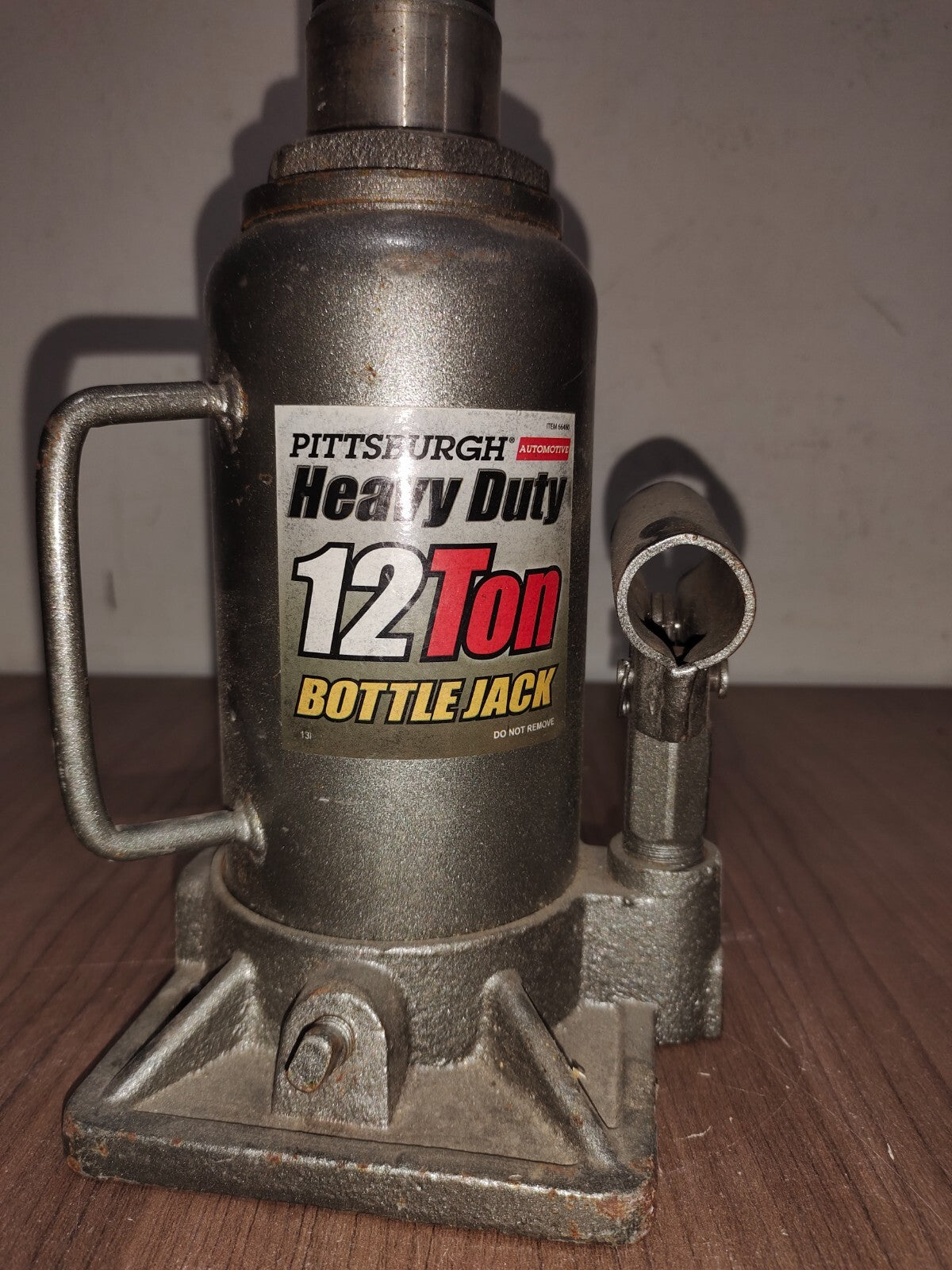 Pittsburgh 66480 Heavy Duty 12 Ton Hydraulic Bottle Jack Lift Low Profile 41C